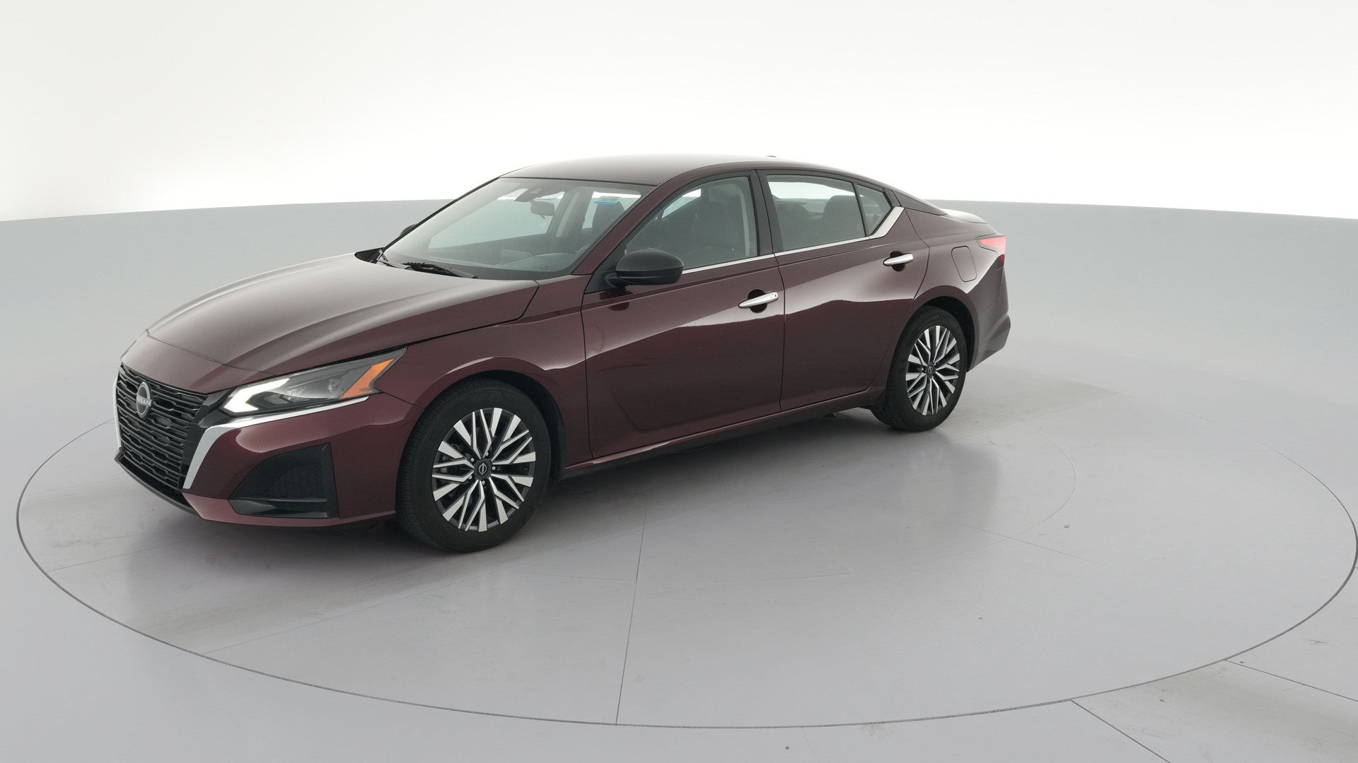 2025 Nissan Altima vehicle photo