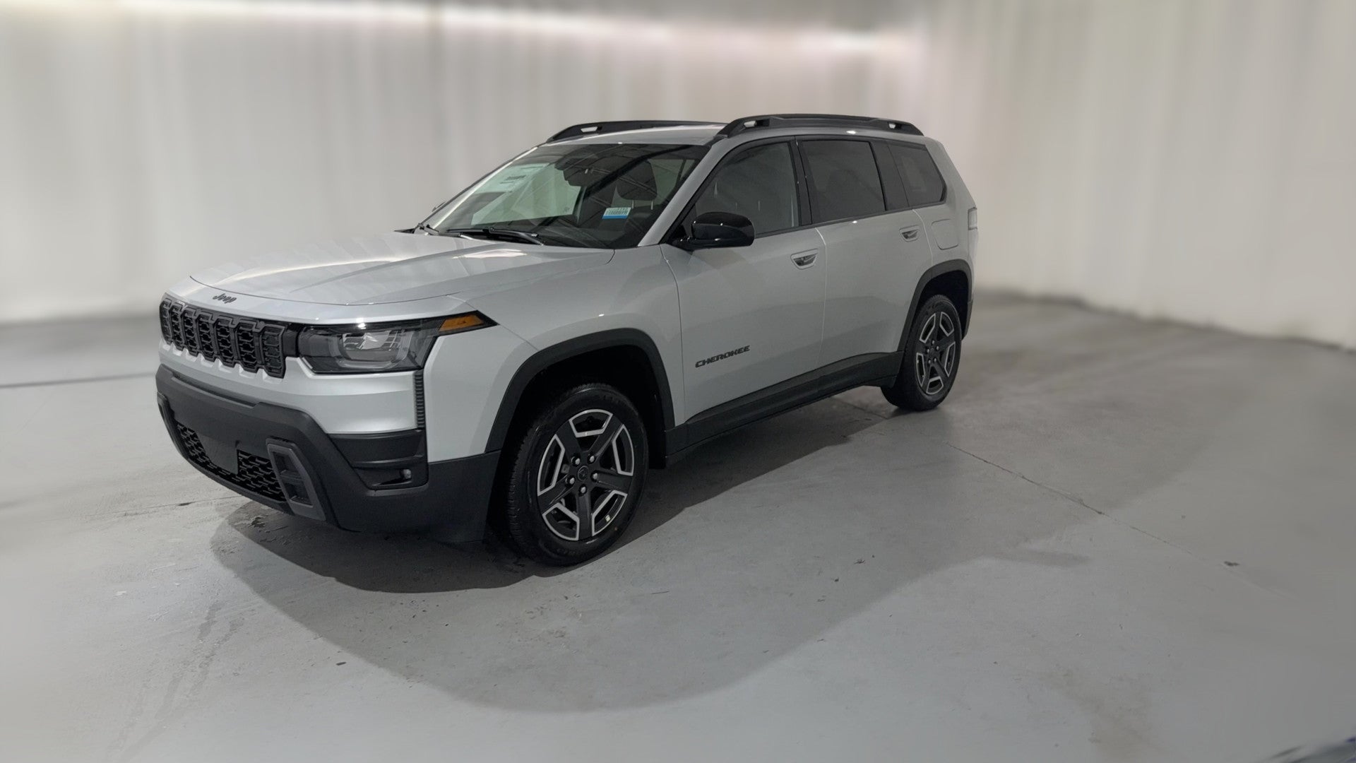 2026 Jeep Cherokee vehicle photo