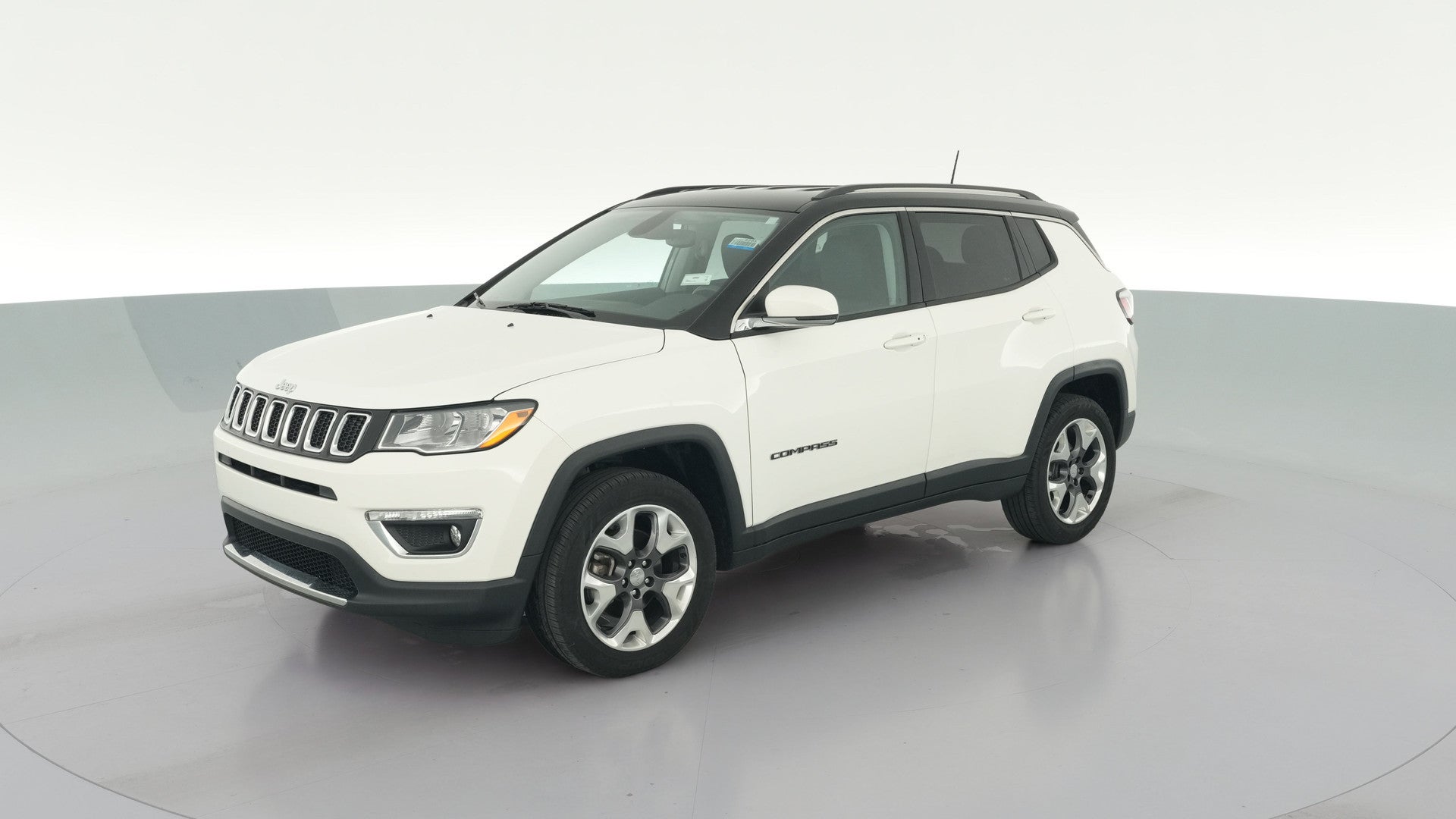 2019 Jeep Compass vehicle photo