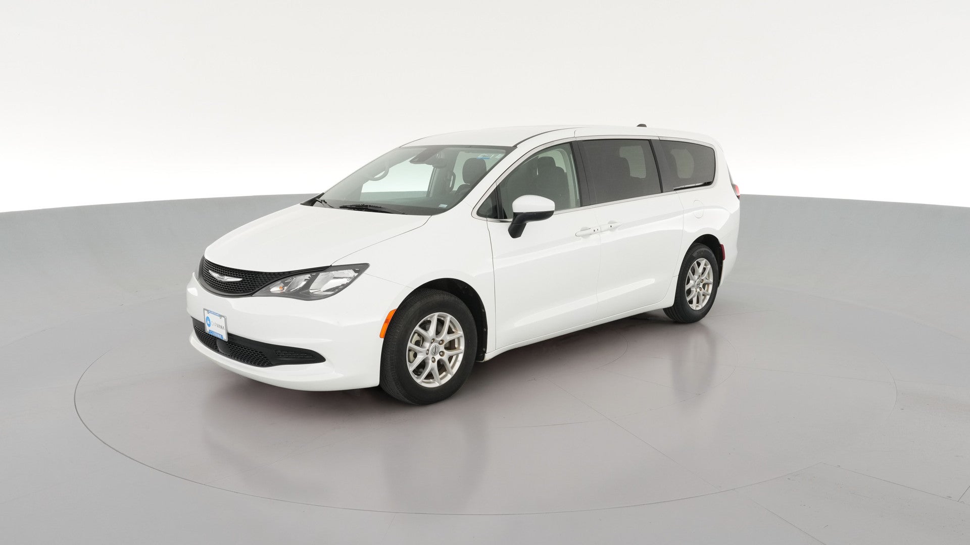 2023 Chrysler Voyager vehicle photo