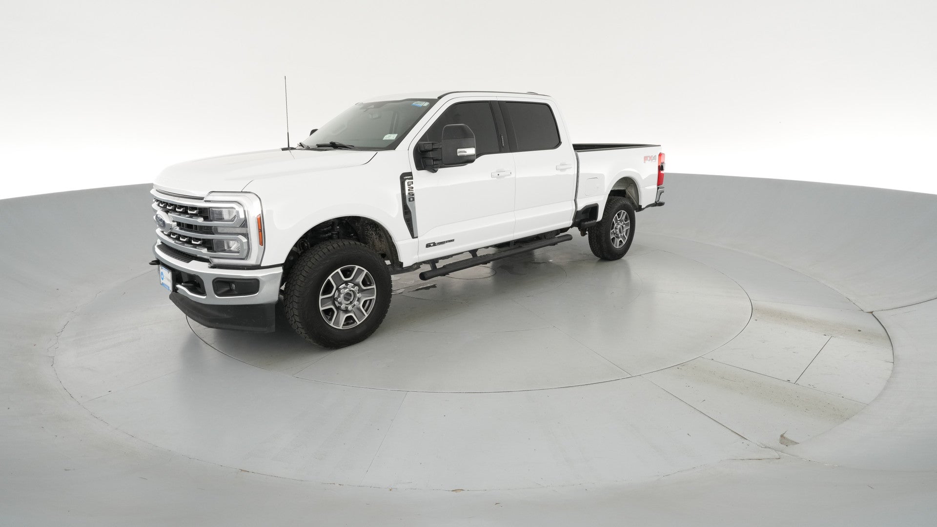 2024 Ford F250 Super Duty Crew Cab vehicle photo
