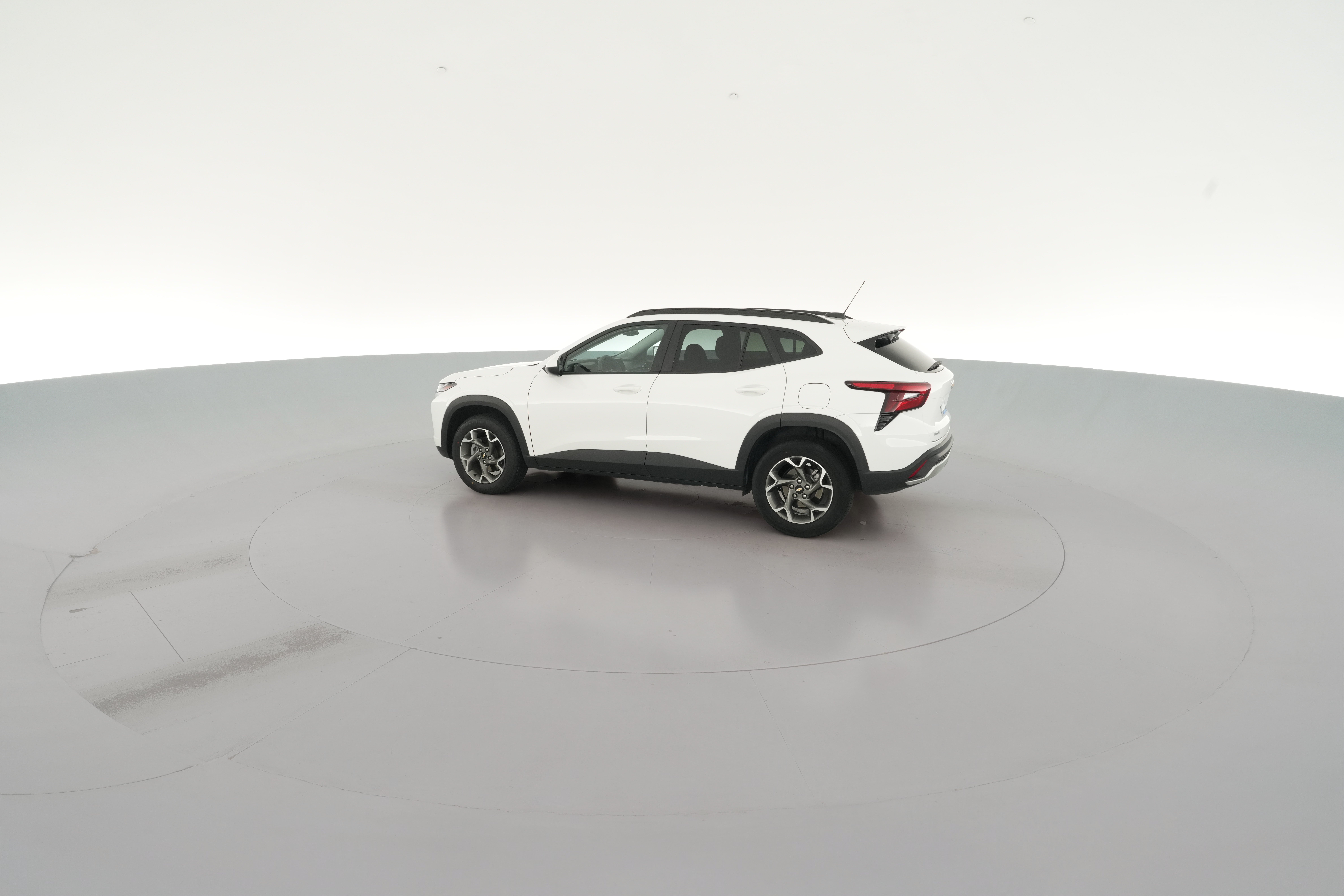 2025 Chevrolet Trax LT - Photo 27
