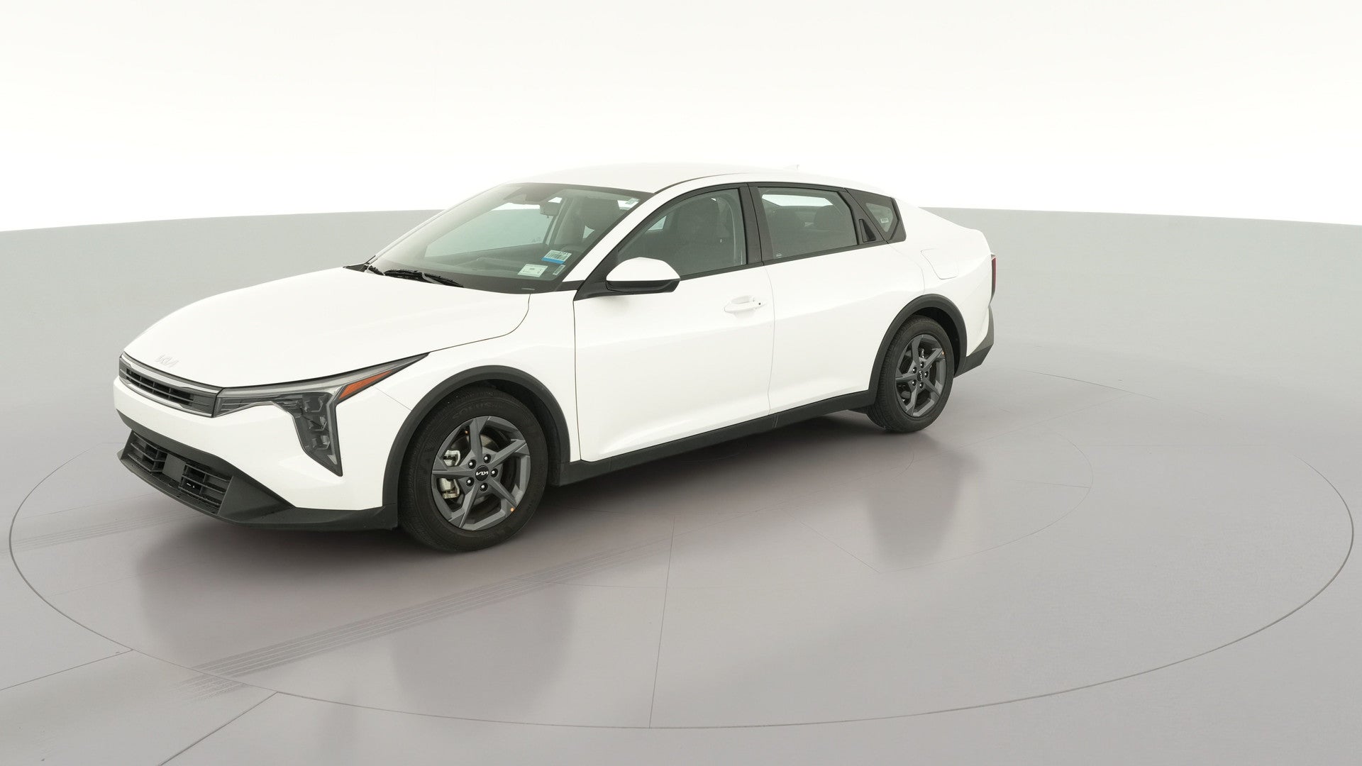2025 Kia K4 vehicle photo