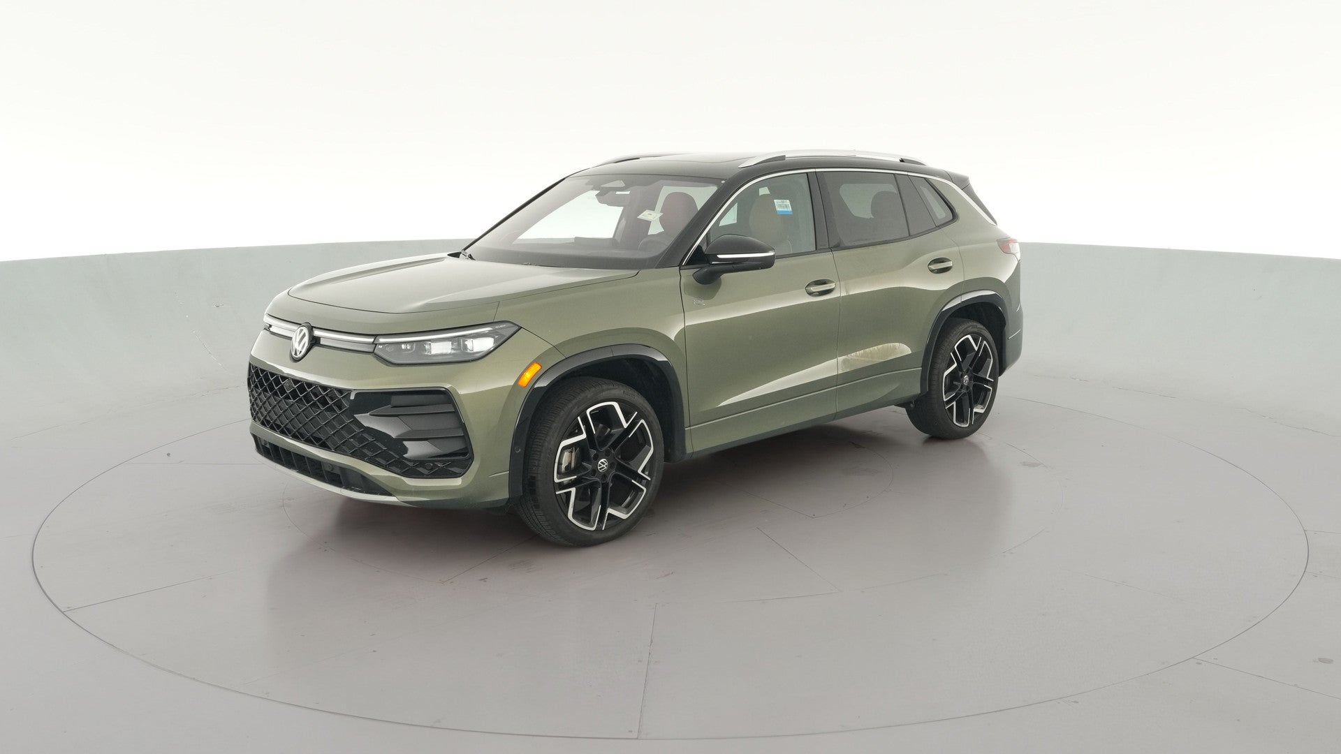 2025 Volkswagen Tiguan vehicle photo