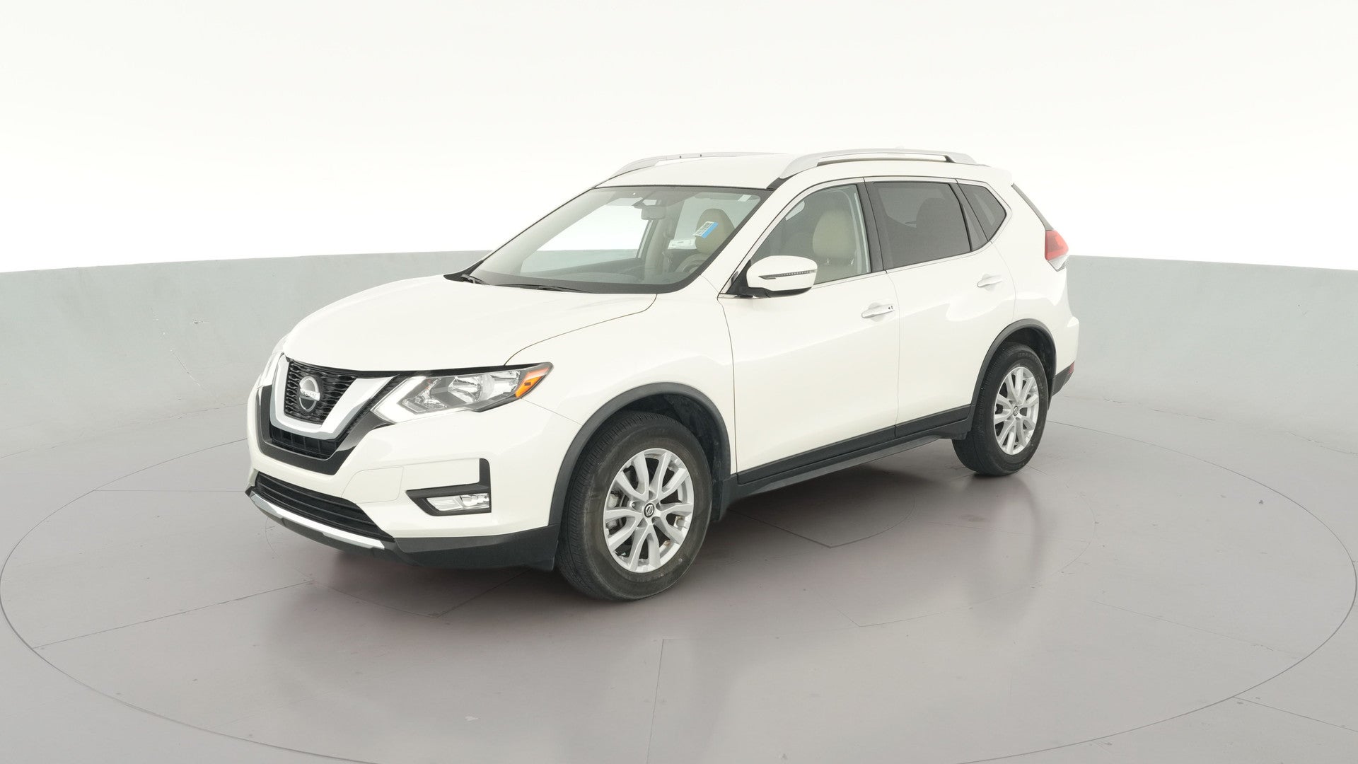 2018 Nissan Rogue vehicle photo