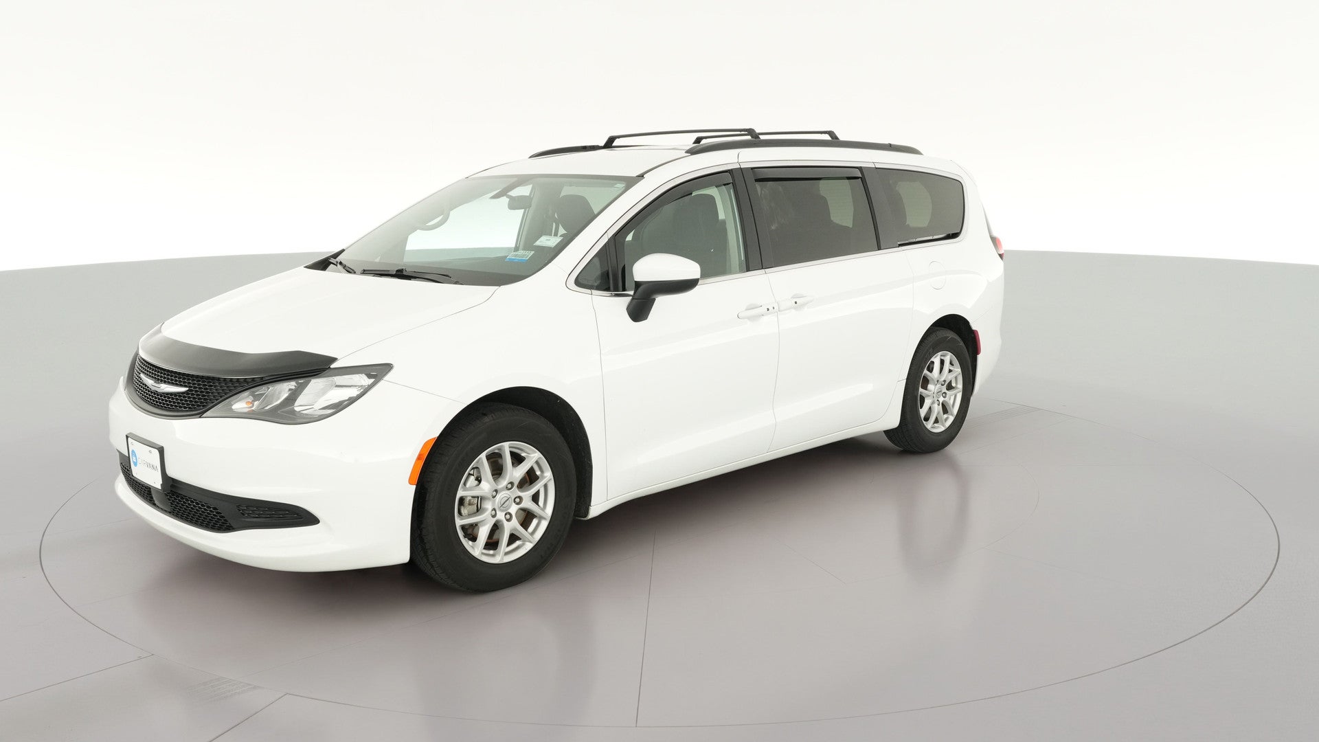 2022 Chrysler Voyager vehicle photo
