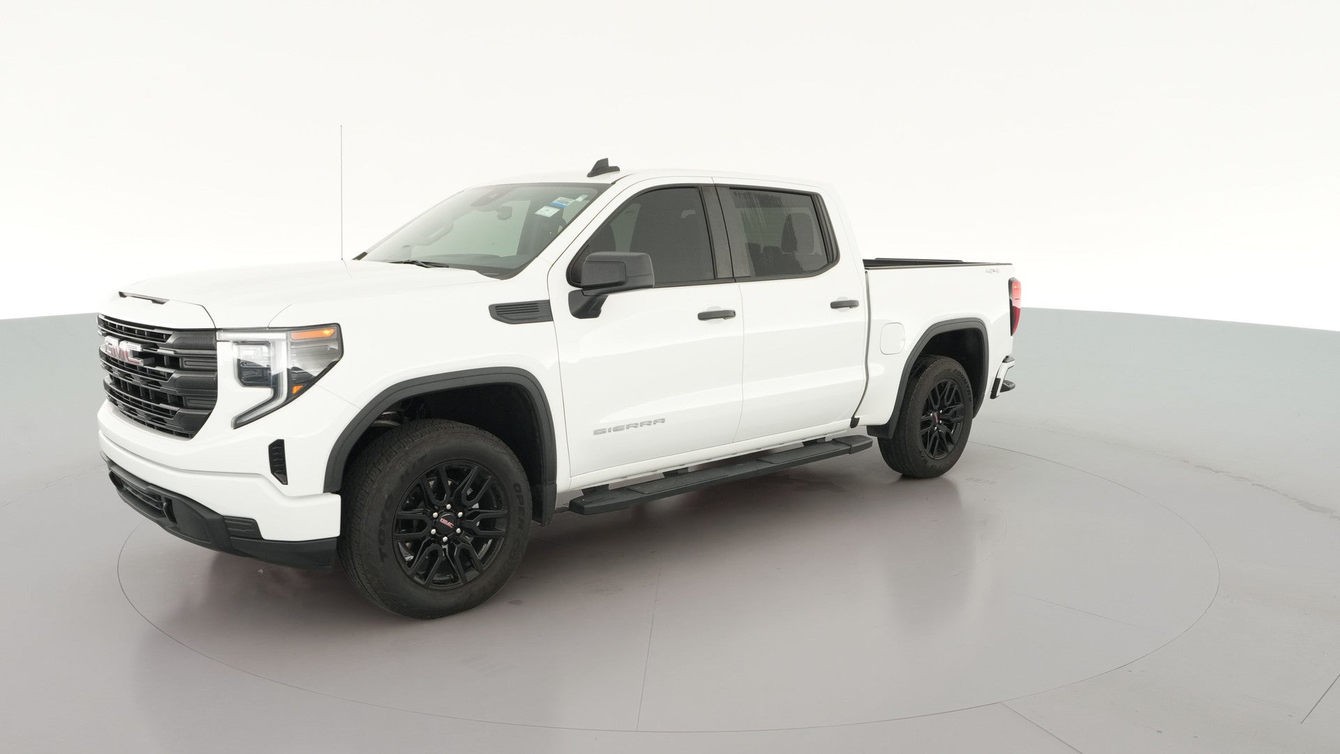 2023 GMC Sierra 1500 Crew Cab vehicle photo