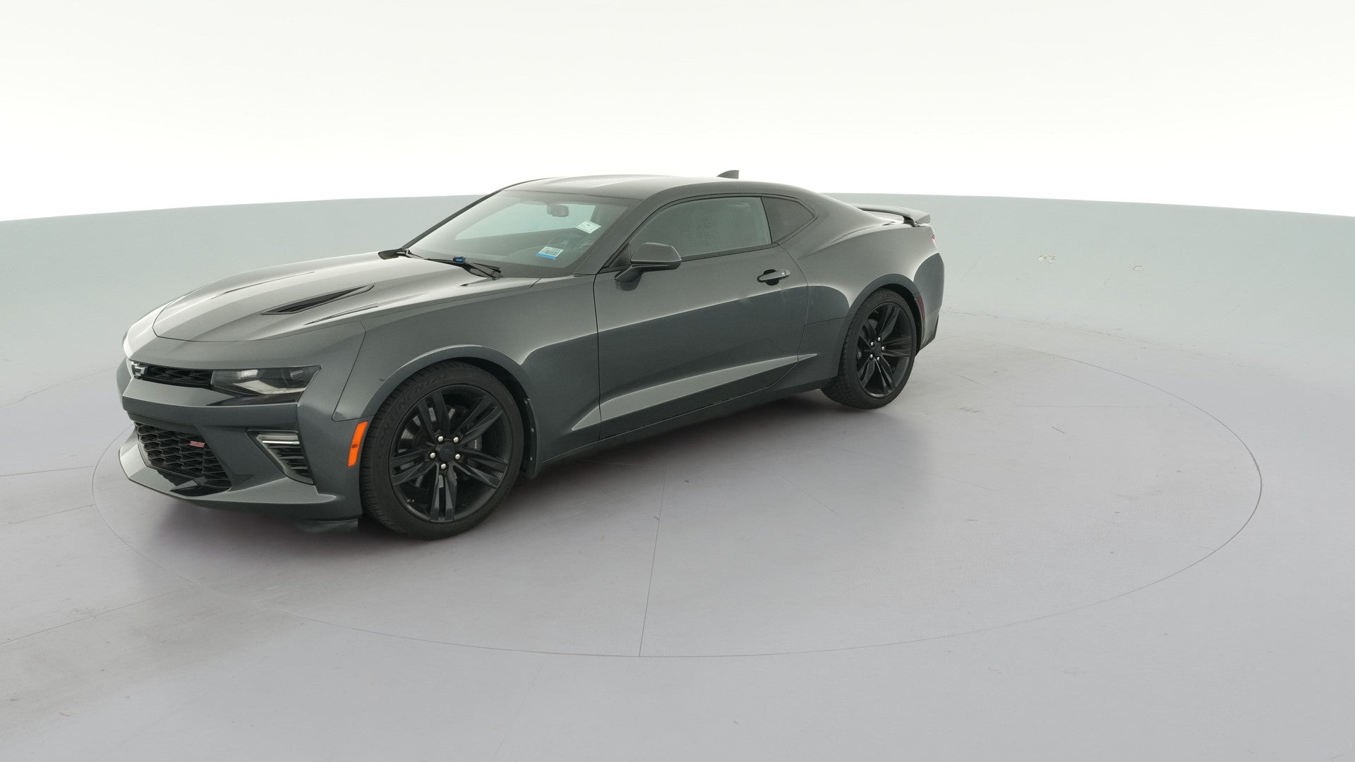2018 Chevrolet Camaro vehicle photo