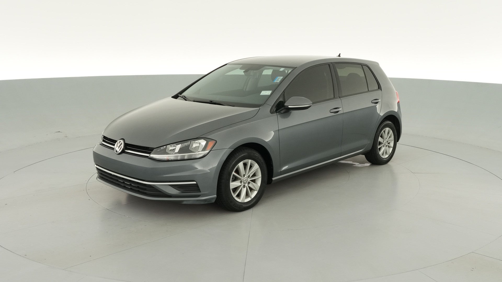 2019 Volkswagen Golf vehicle photo