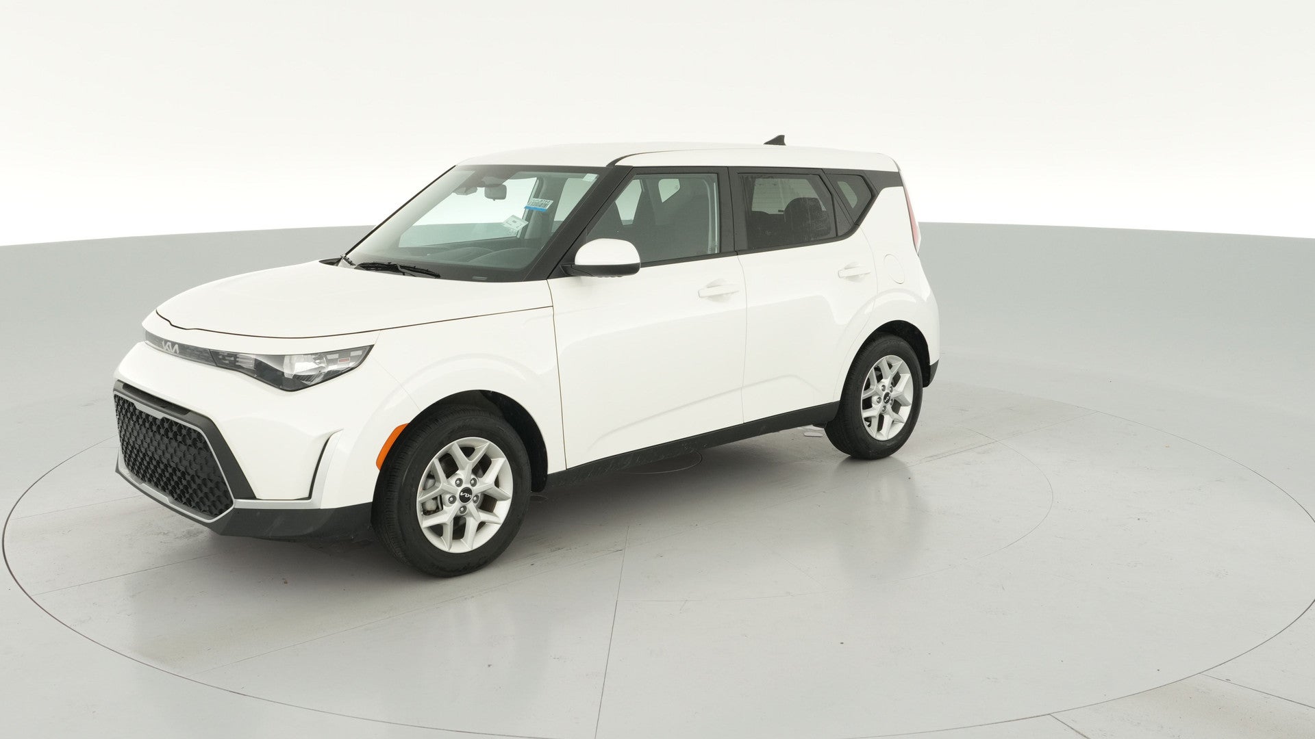 2025 Kia Soul vehicle photo