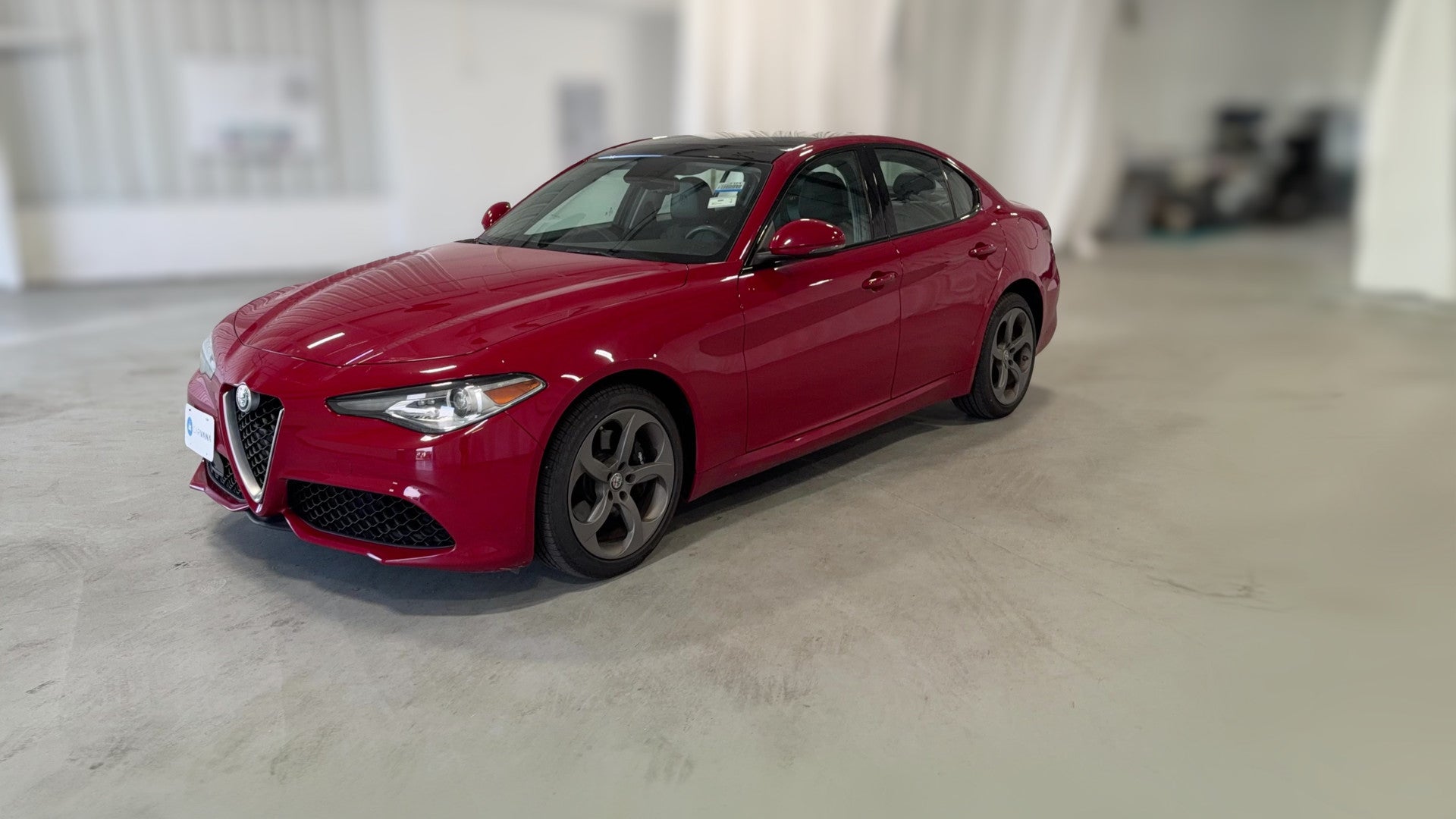 2017 Alfa Romeo Giulia vehicle photo