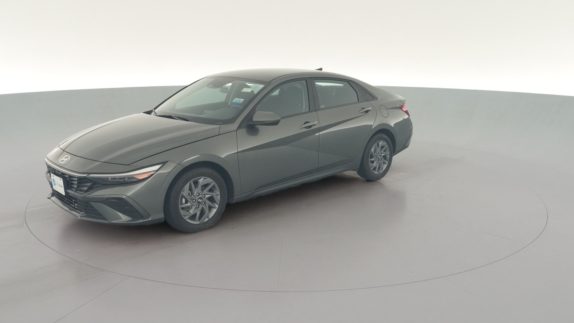2025 Hyundai Elantra Hybrid vehicle photo