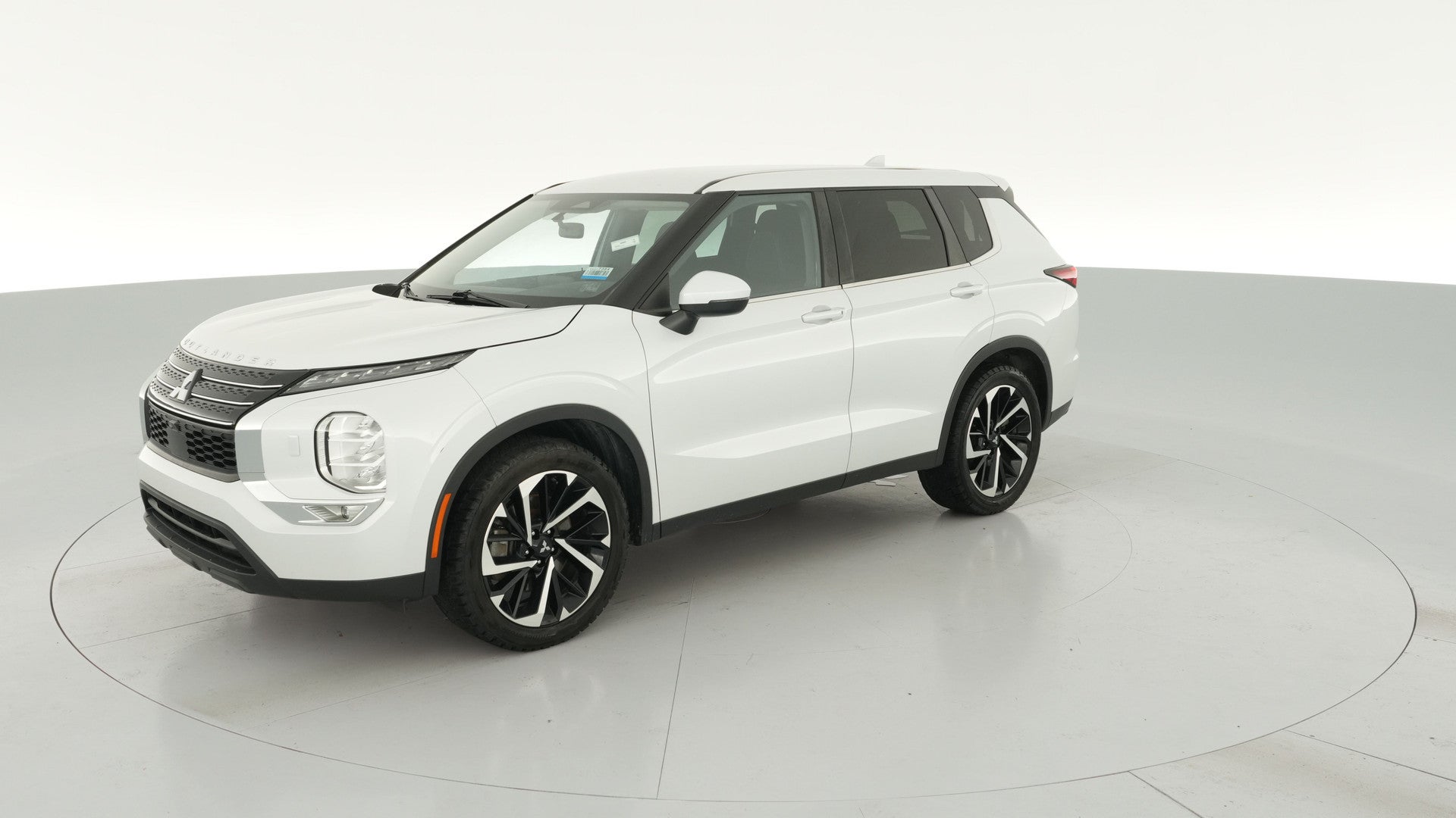 2022 Mitsubishi Outlander vehicle photo