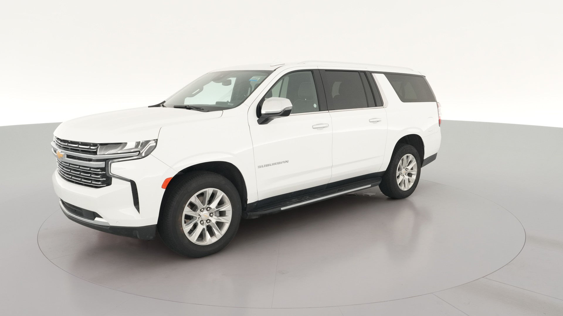 2023 Chevrolet Suburban vehicle photo
