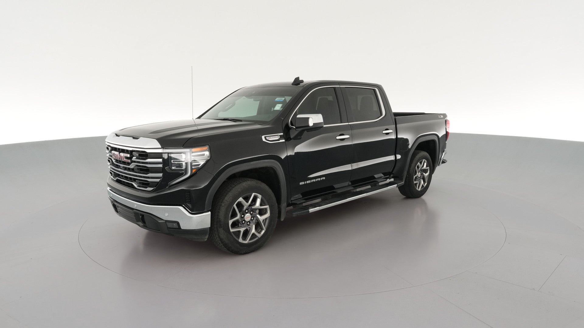 2024 GMC Sierra 1500 Crew Cab vehicle photo