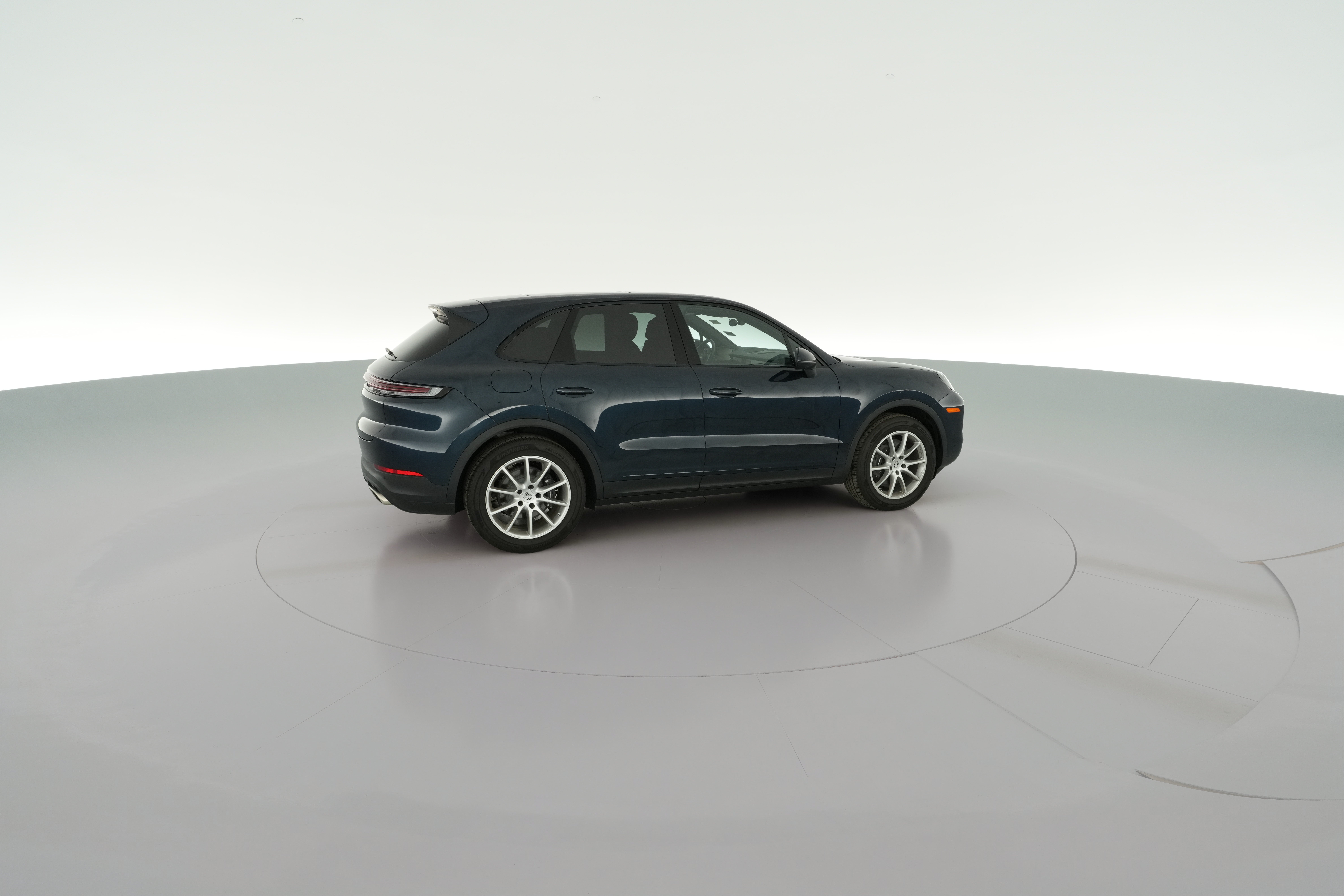 2025 Porsche Cayenne Base - Photo 36