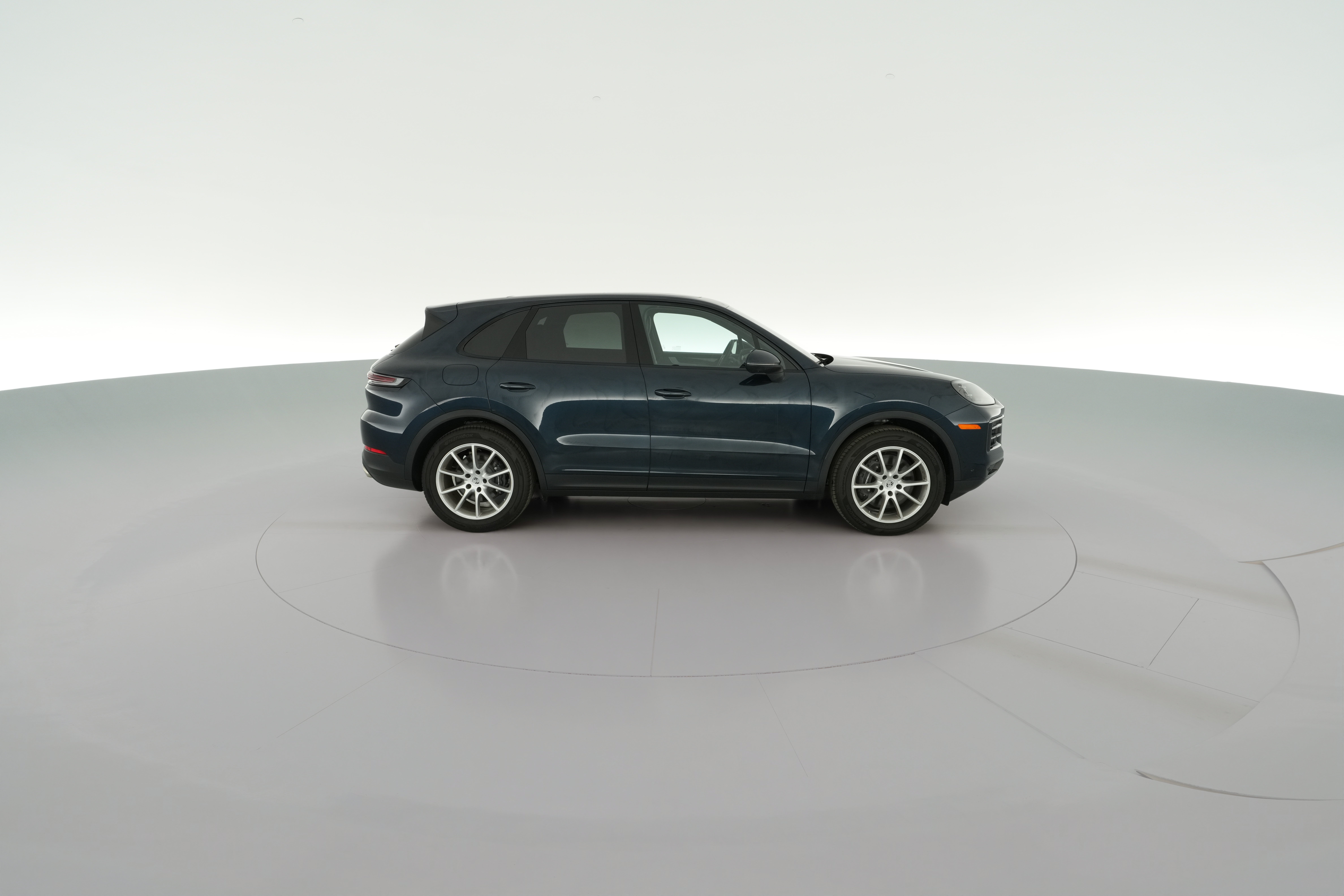 2025 Porsche Cayenne Base - Photo 37