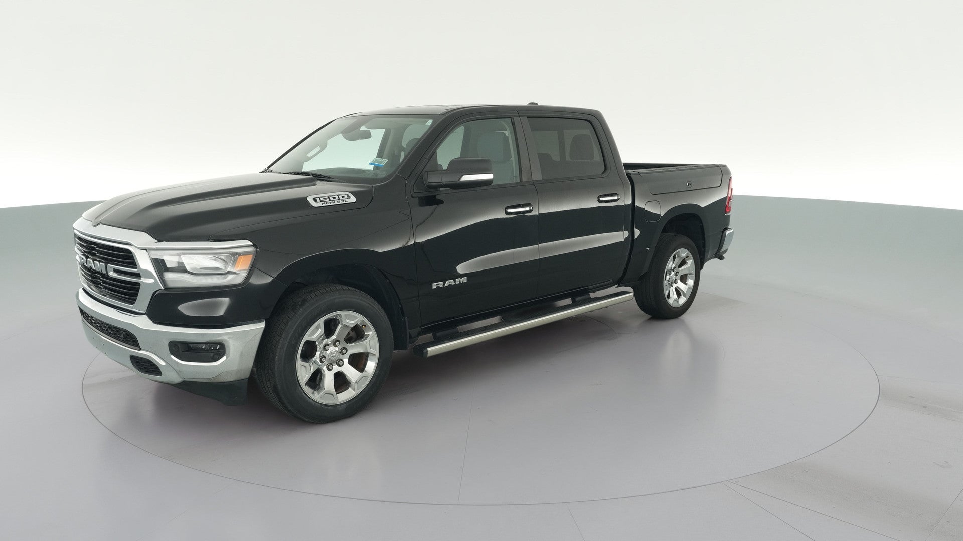 2019 Ram 1500 Crew Cab vehicle photo