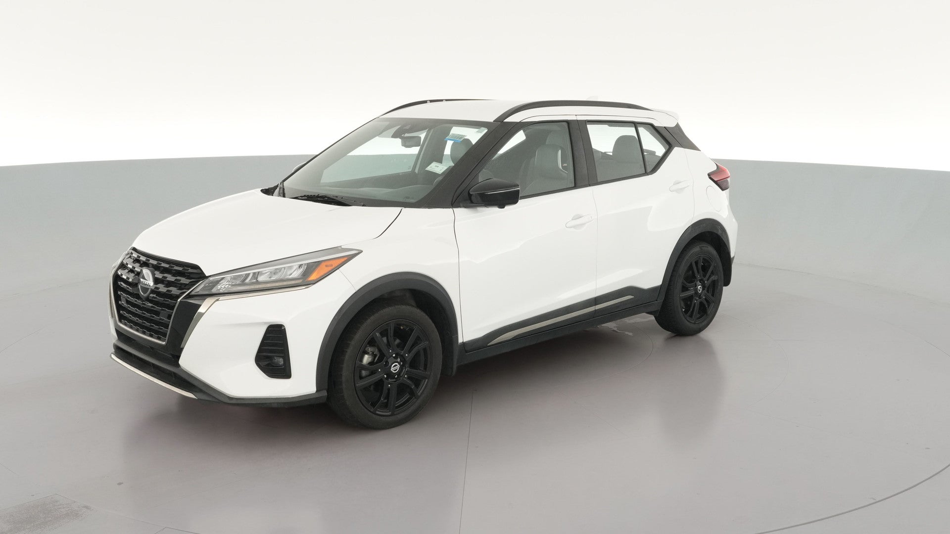 2021 Nissan Kicks vehicle photo