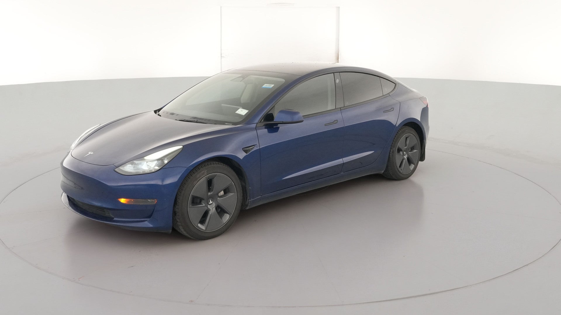 2023 Tesla Model 3 vehicle photo