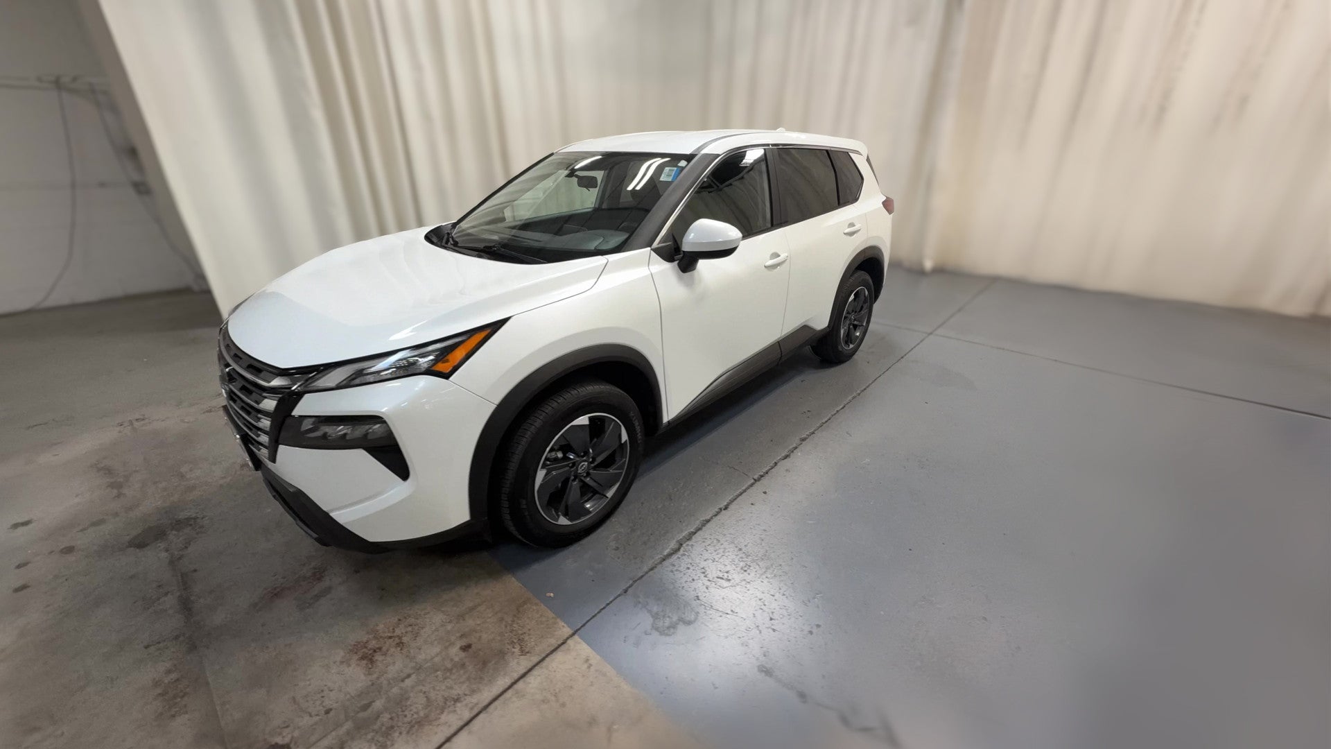 2025 Nissan Rogue vehicle photo