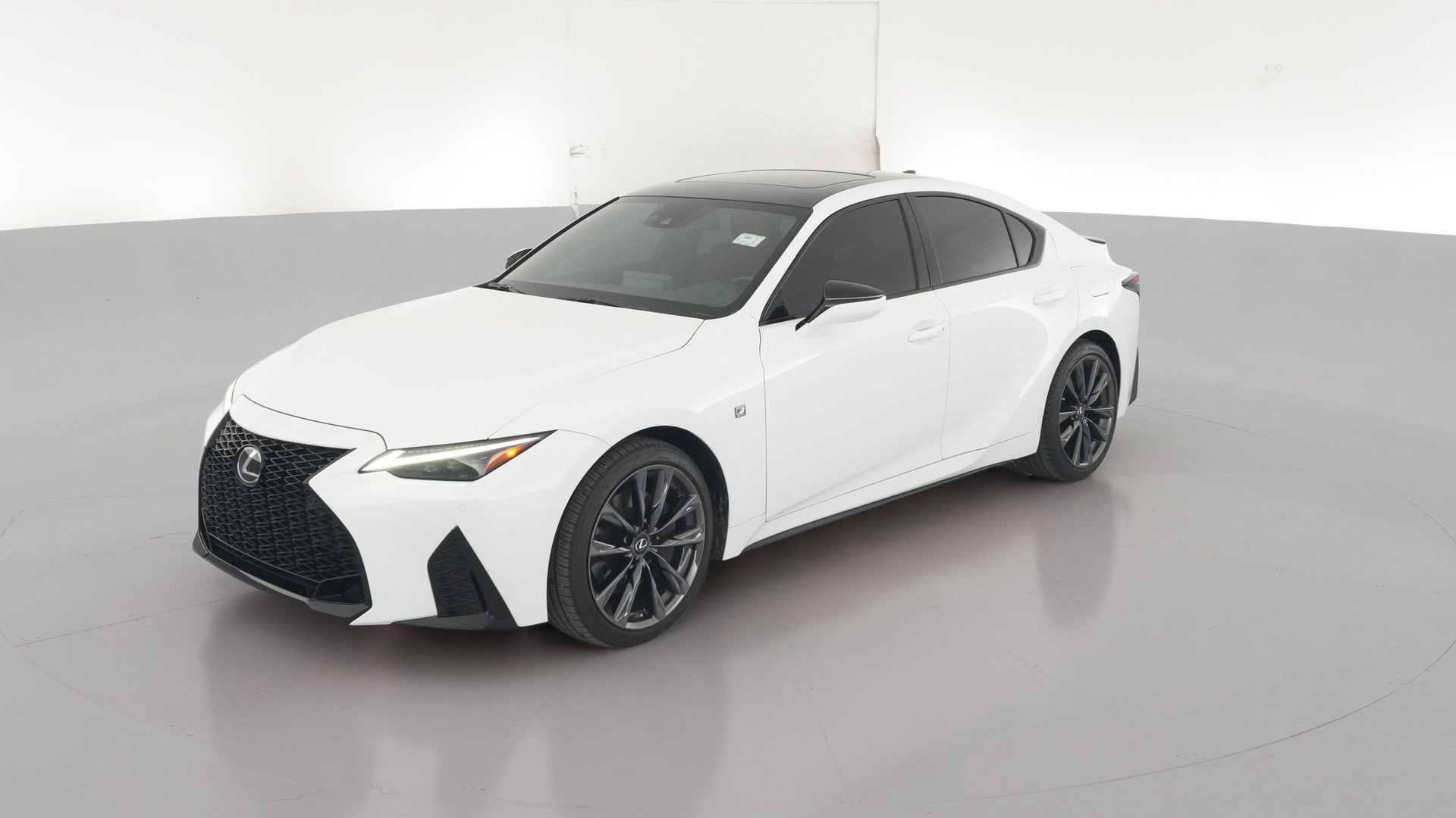 2022 Lexus IS vehicle photo