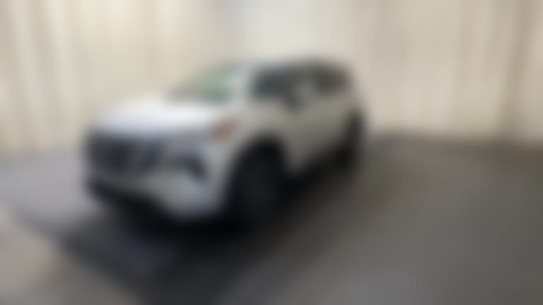 2025 Nissan Rogue vehicle photo