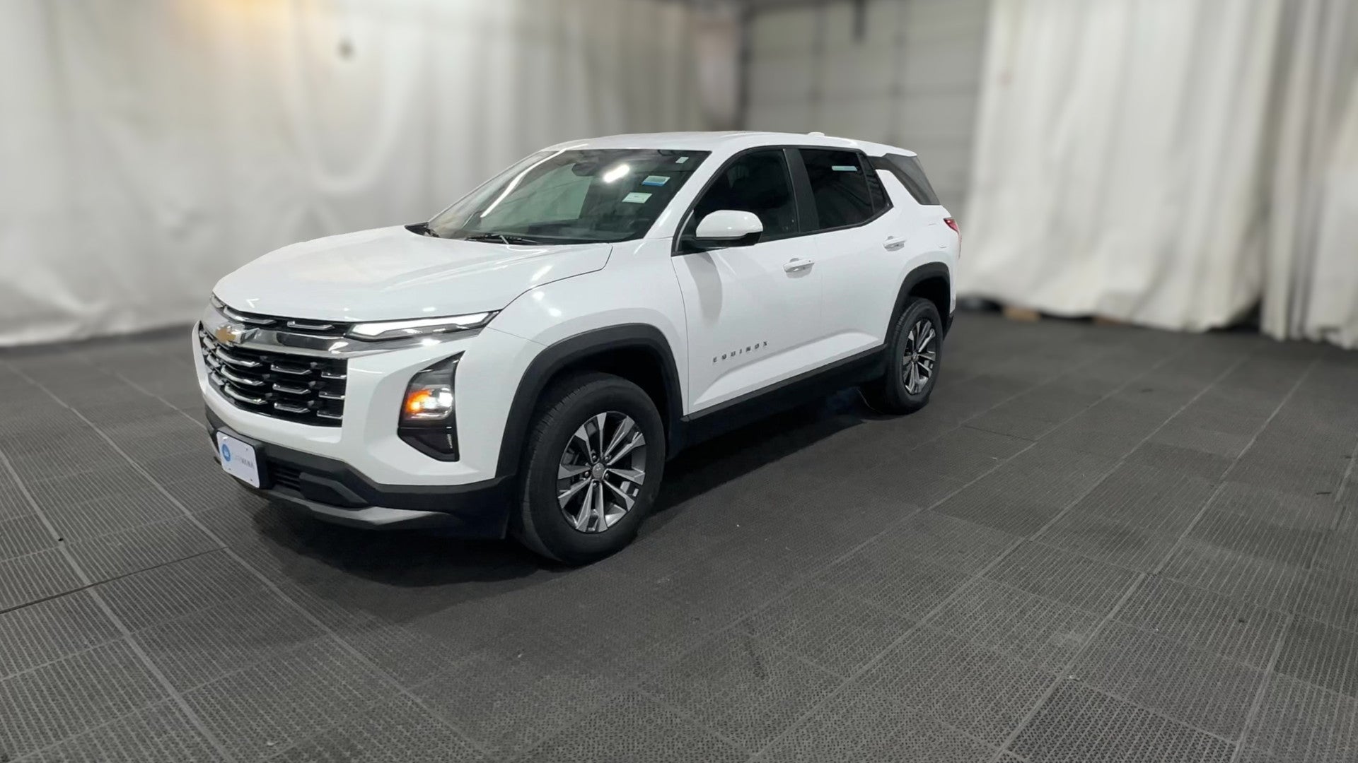 2025 Chevrolet Equinox vehicle photo