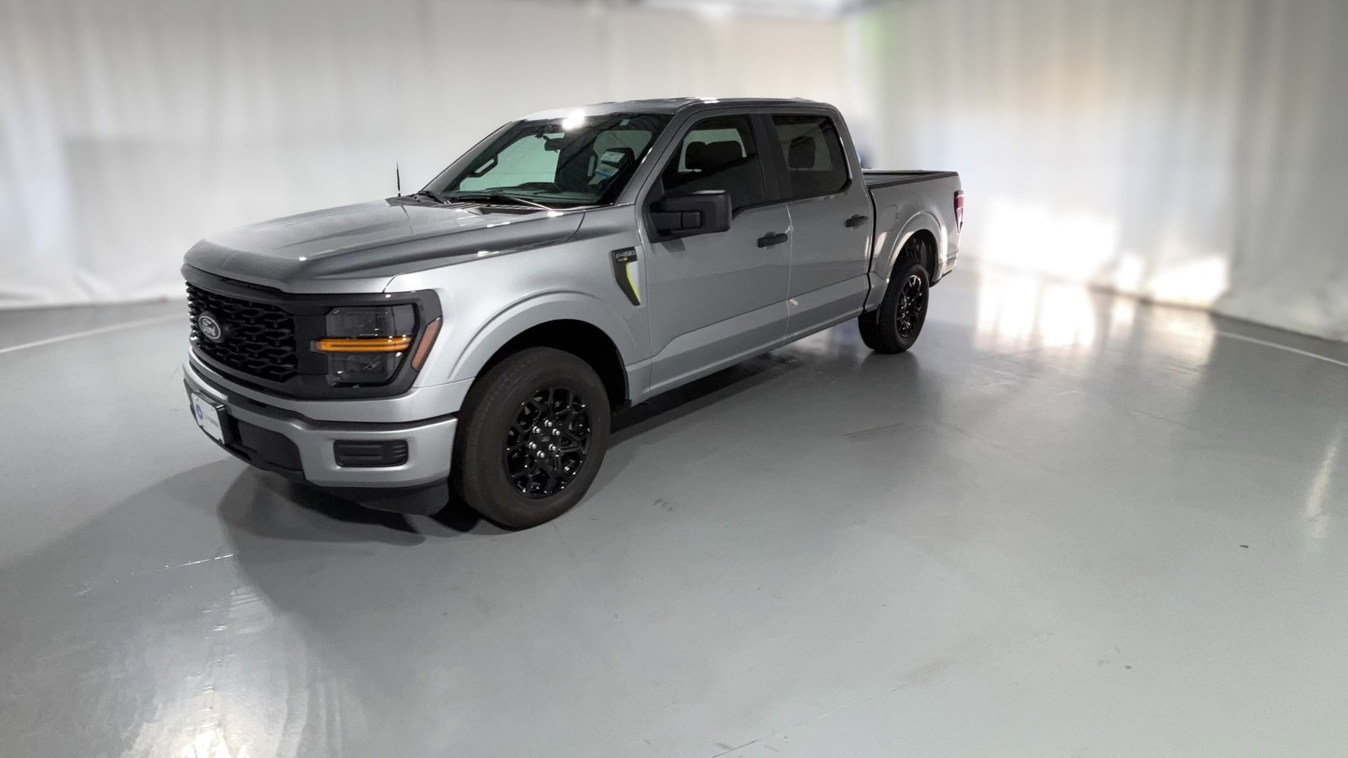 2025 Ford F150 SuperCrew Cab vehicle photo