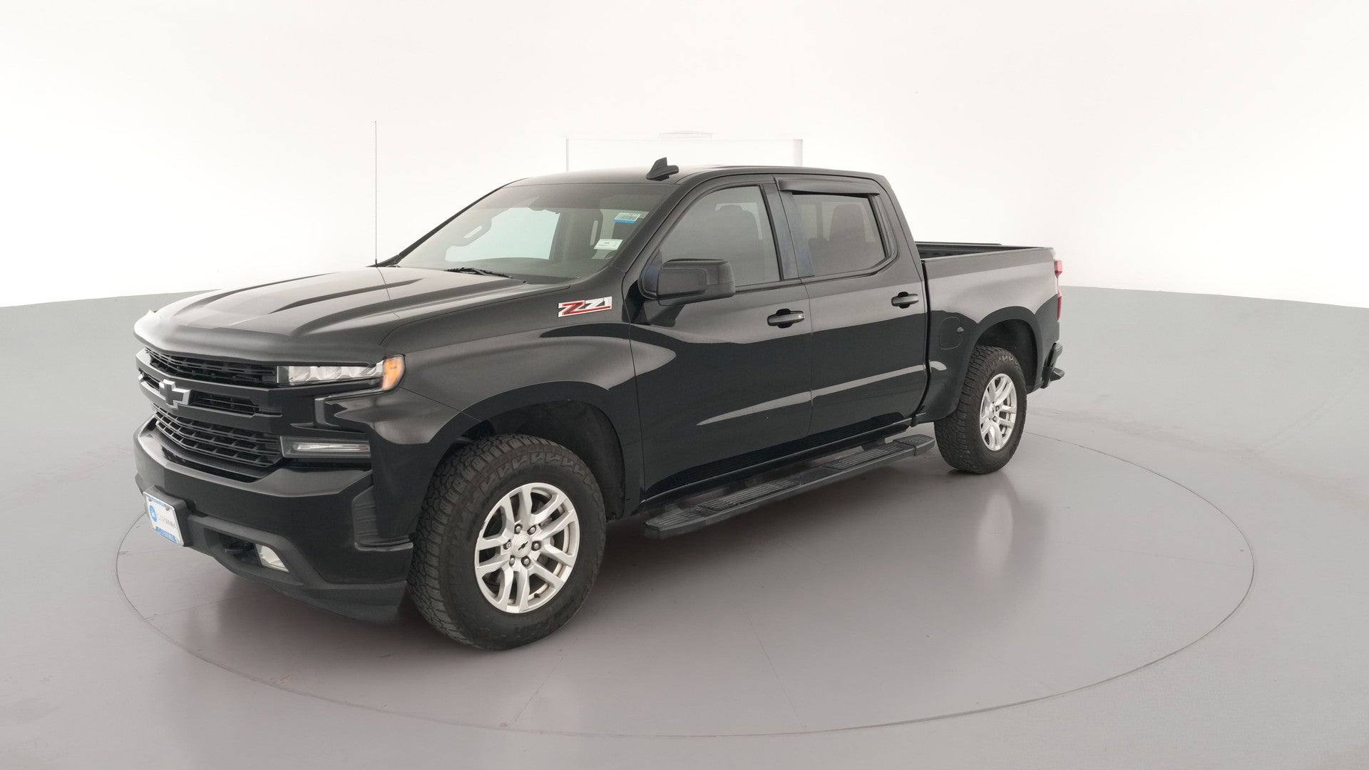2020 Chevrolet Silverado 1500 Crew Cab vehicle photo
