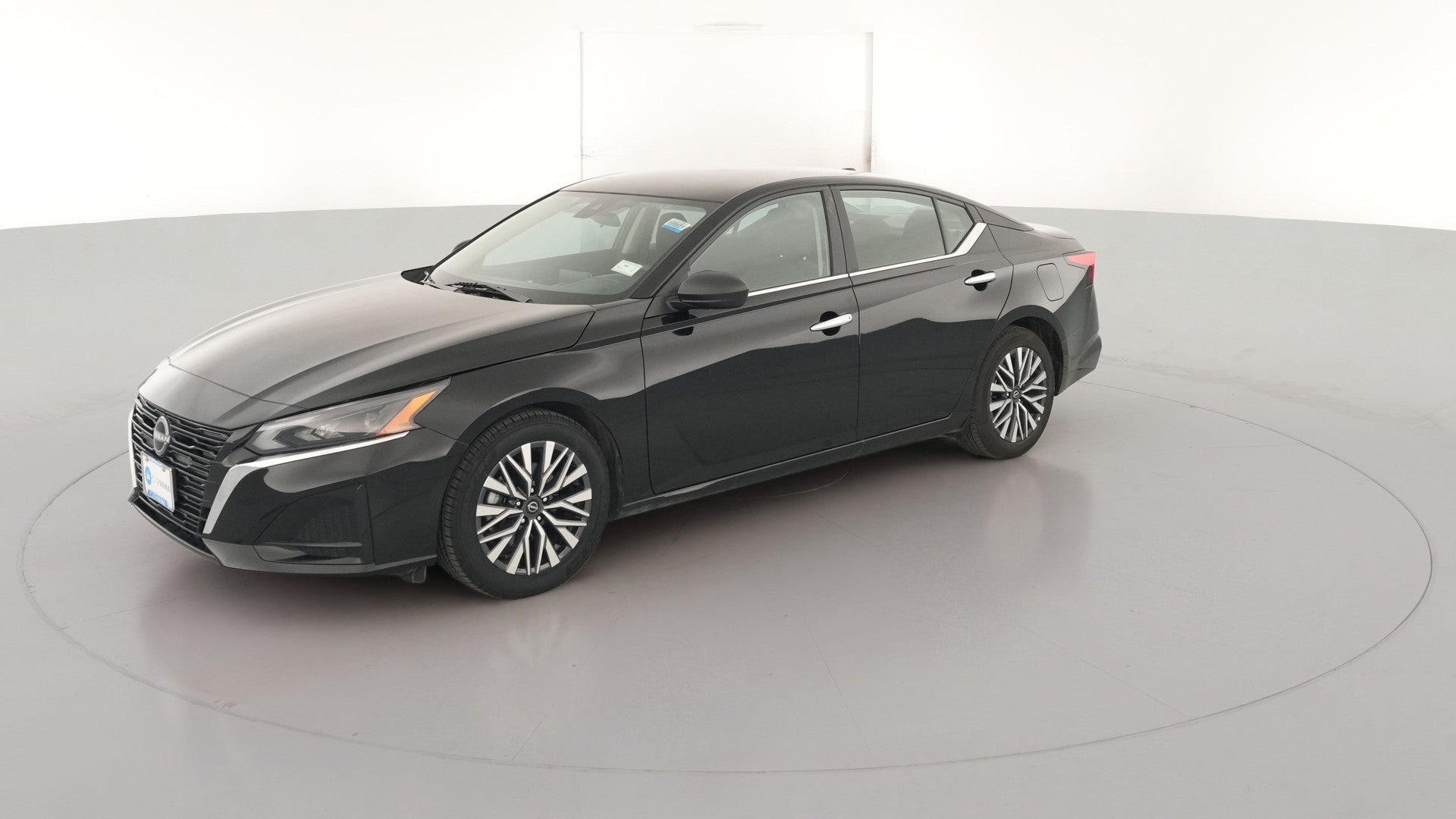 2025 Nissan Altima vehicle photo