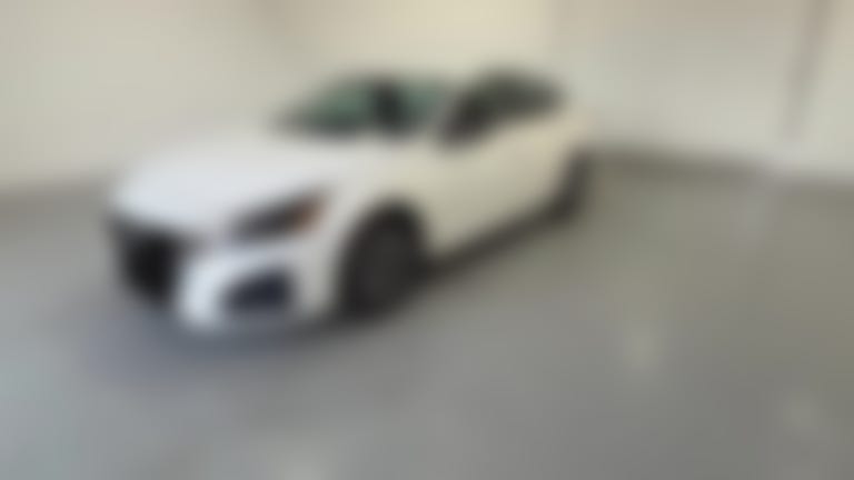 2025 Nissan Altima vehicle photo