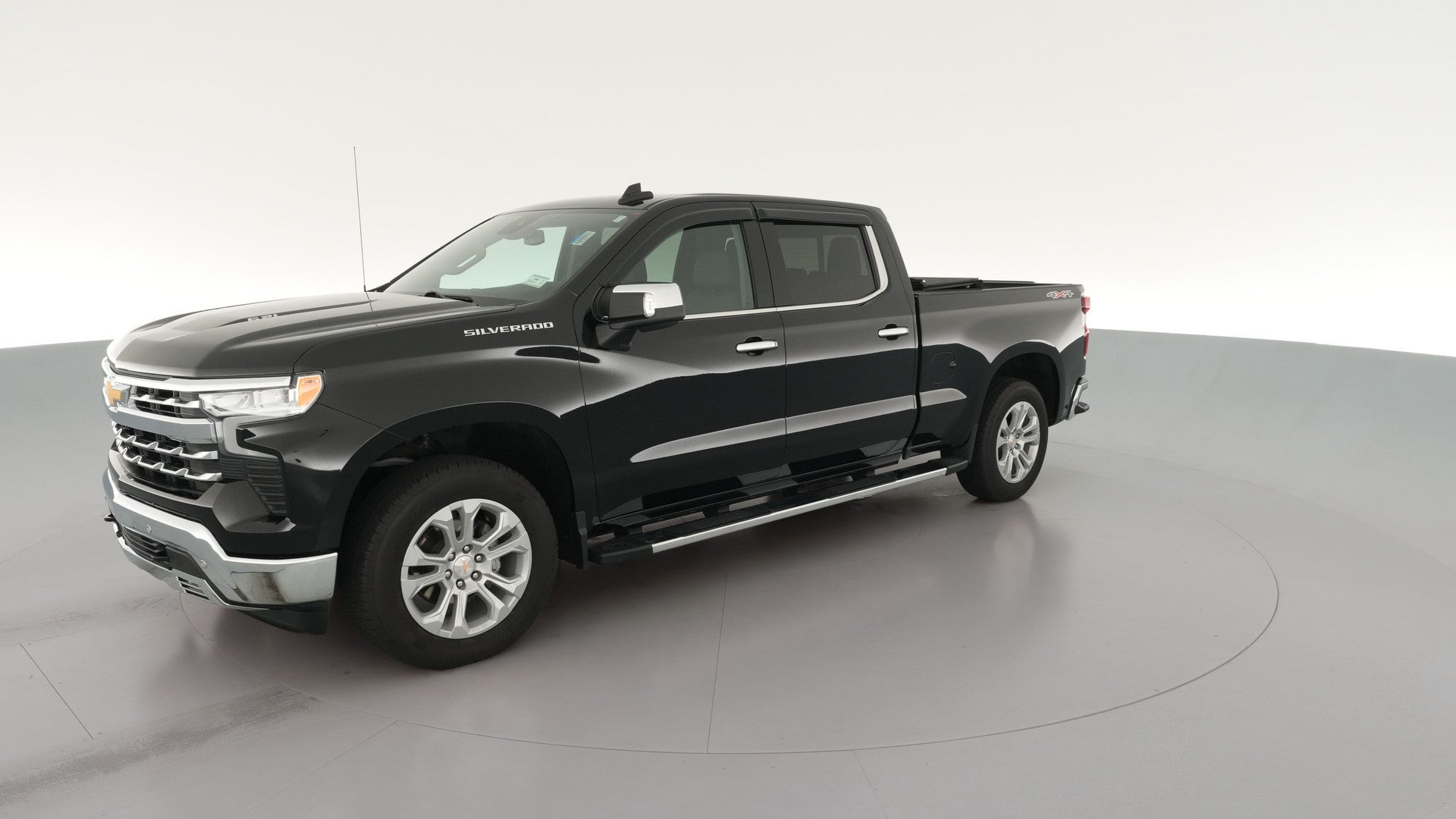 2025 Chevrolet Silverado 1500 Crew Cab vehicle photo
