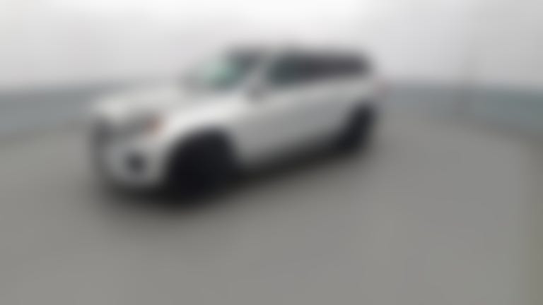 2017 Mercedes-Benz GLS vehicle photo