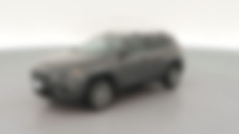 2020 Jeep Cherokee vehicle photo
