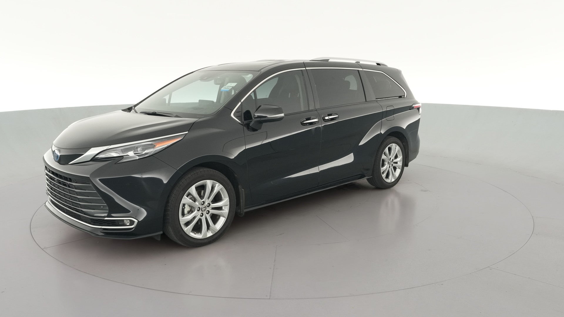 2024 Toyota Sienna vehicle photo