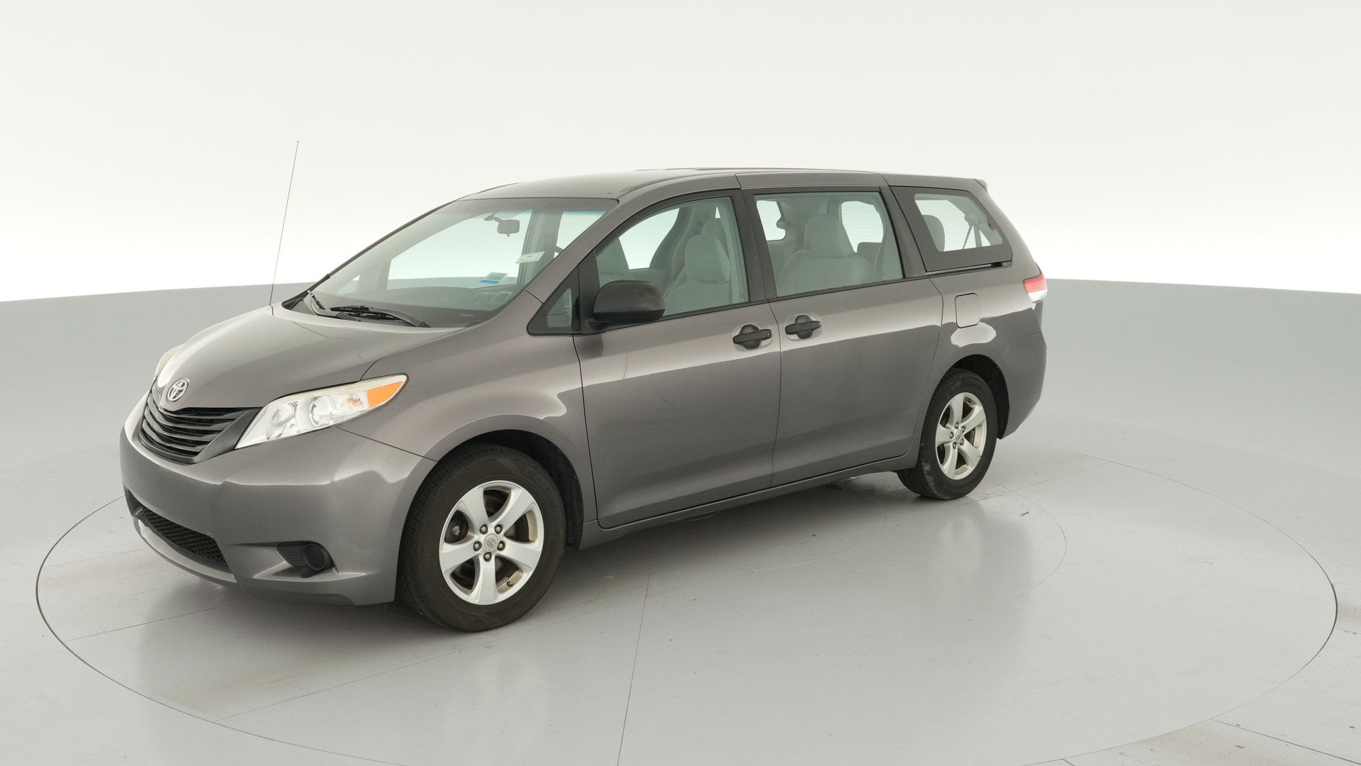 2011 Toyota Sienna vehicle photo