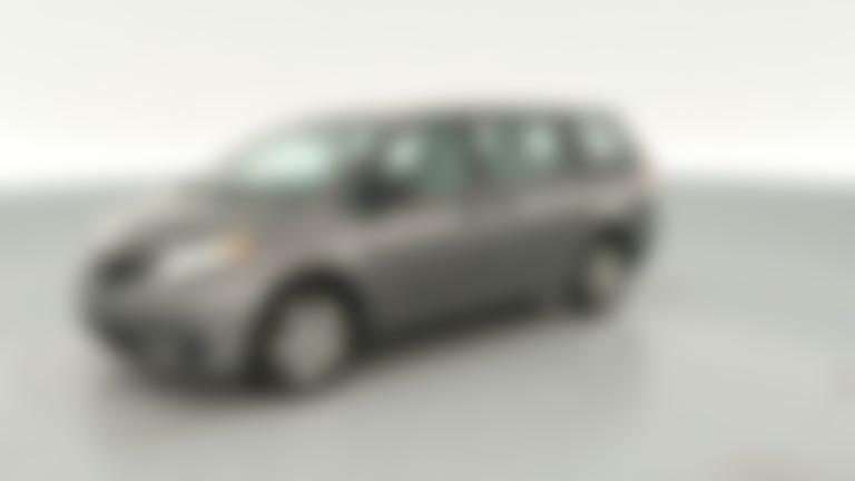 2011 Toyota Sienna vehicle photo