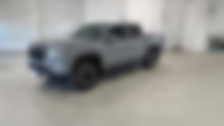 2024 Nissan Frontier Crew Cab vehicle photo