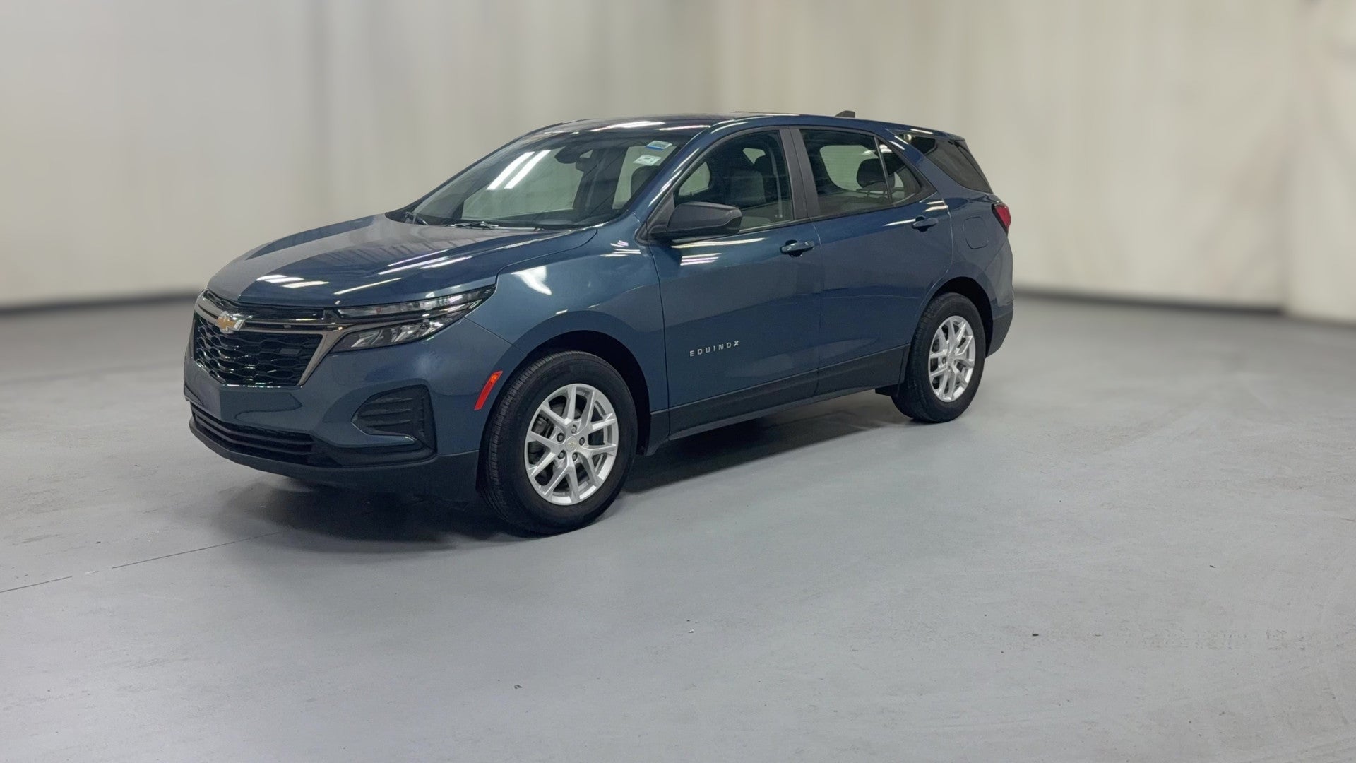2024 Chevrolet Equinox vehicle photo