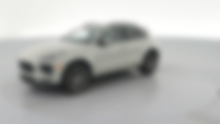 2020 Porsche Macan vehicle photo