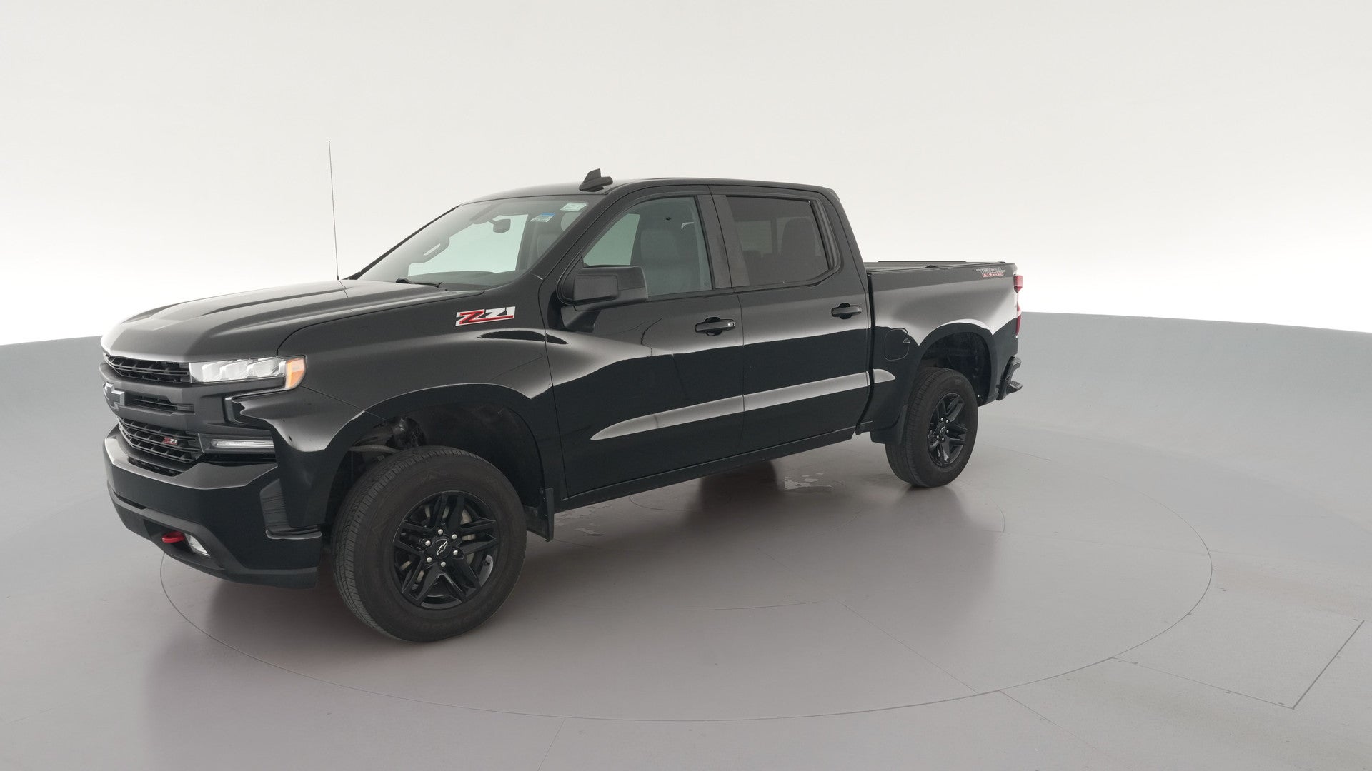 2020 Chevrolet Silverado 1500 Crew Cab vehicle photo