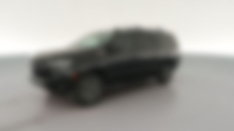 2024 Chevrolet Suburban vehicle photo