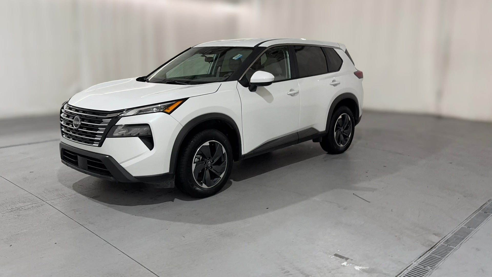 2025 Nissan Rogue vehicle photo