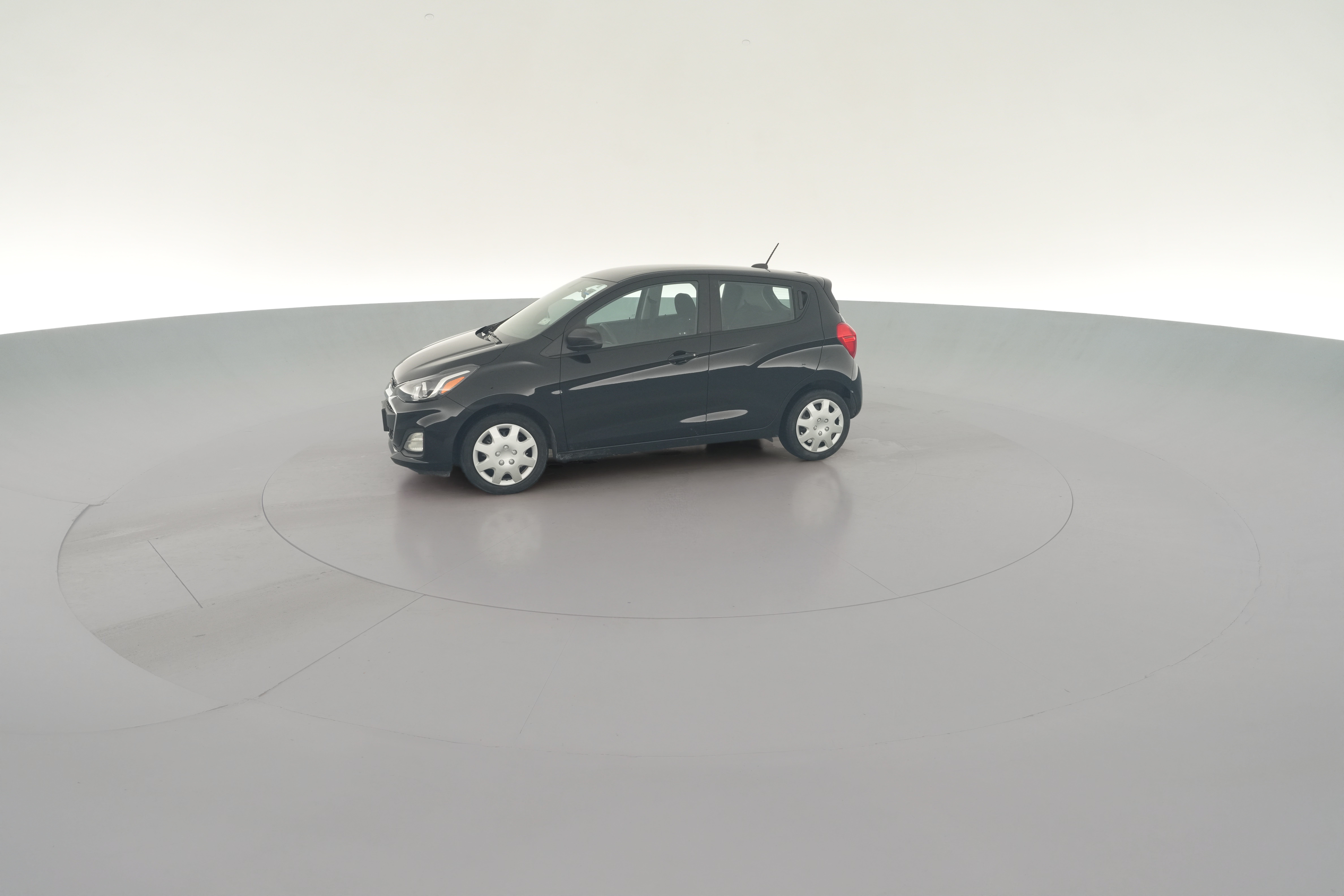 2021 Chevrolet Spark LS - Photo 20