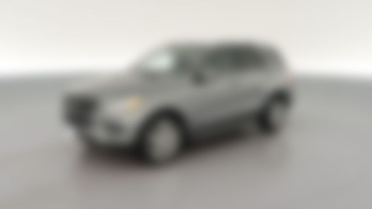 2015 Mercedes-Benz M-Class vehicle photo