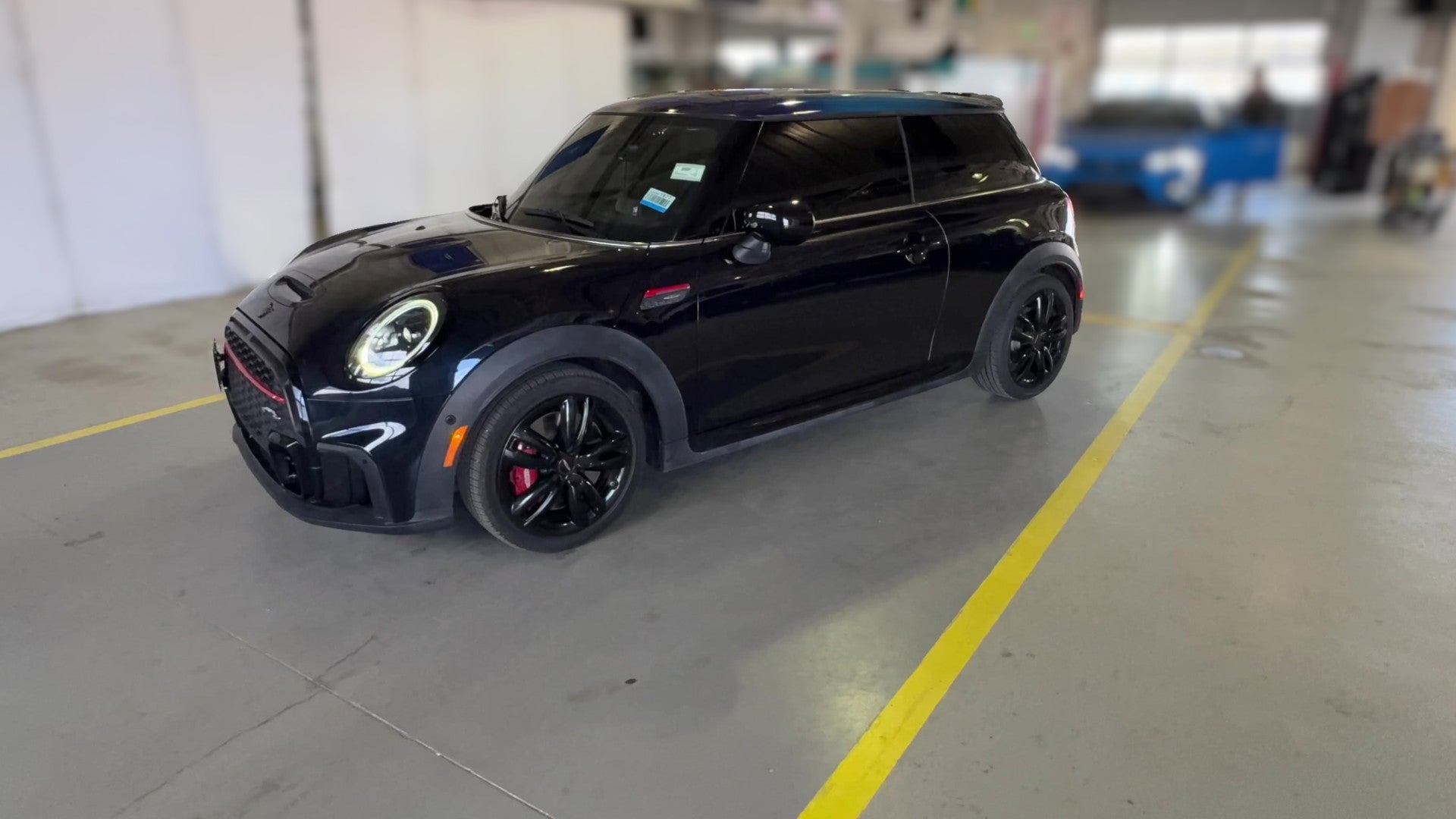 2023 MINI Hardtop 2 Door vehicle photo