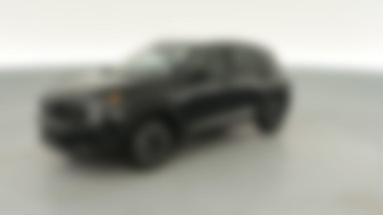 2025 Nissan Kicks vehicle photo