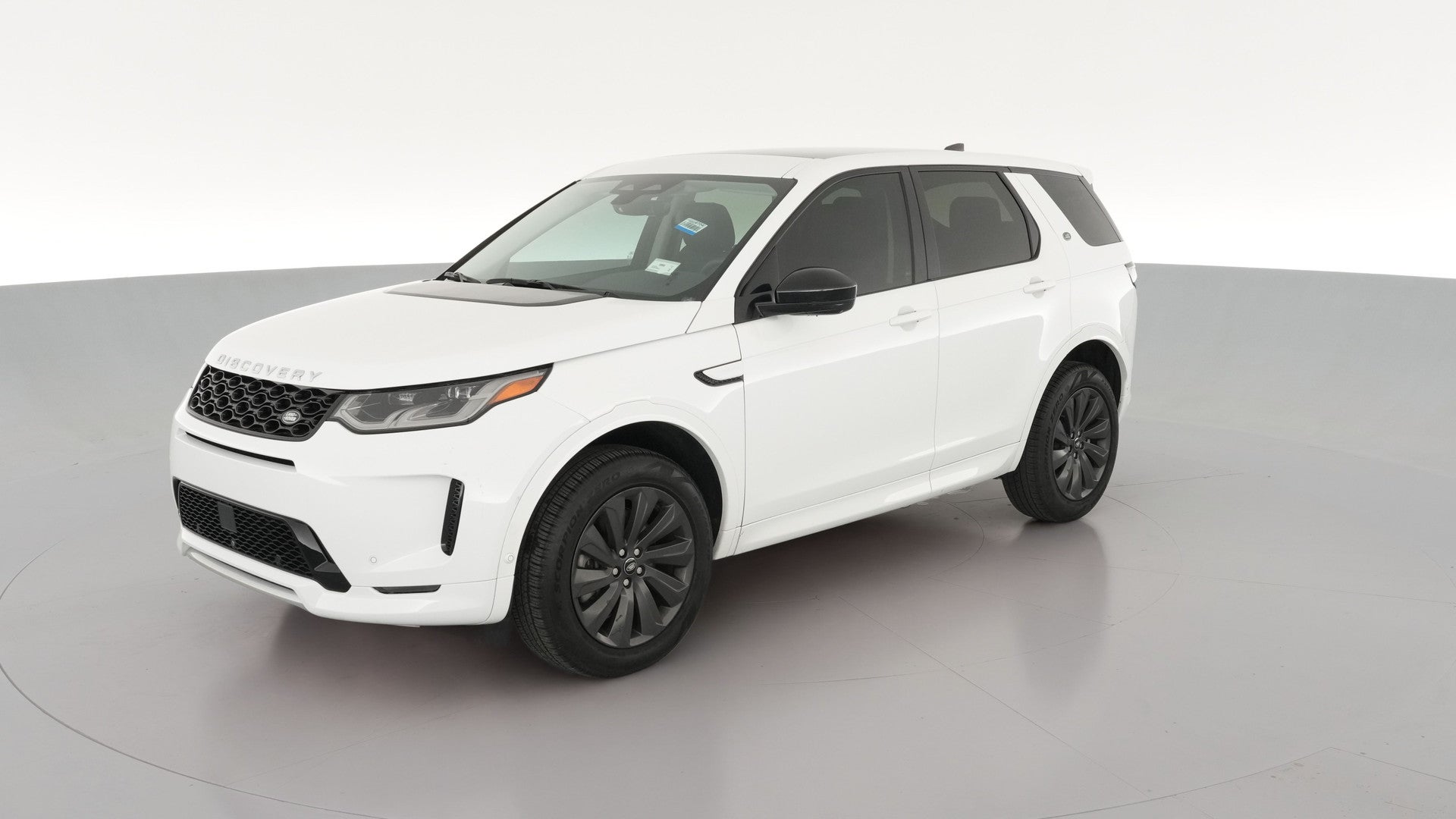 2025 Land Rover Discovery Sport vehicle photo