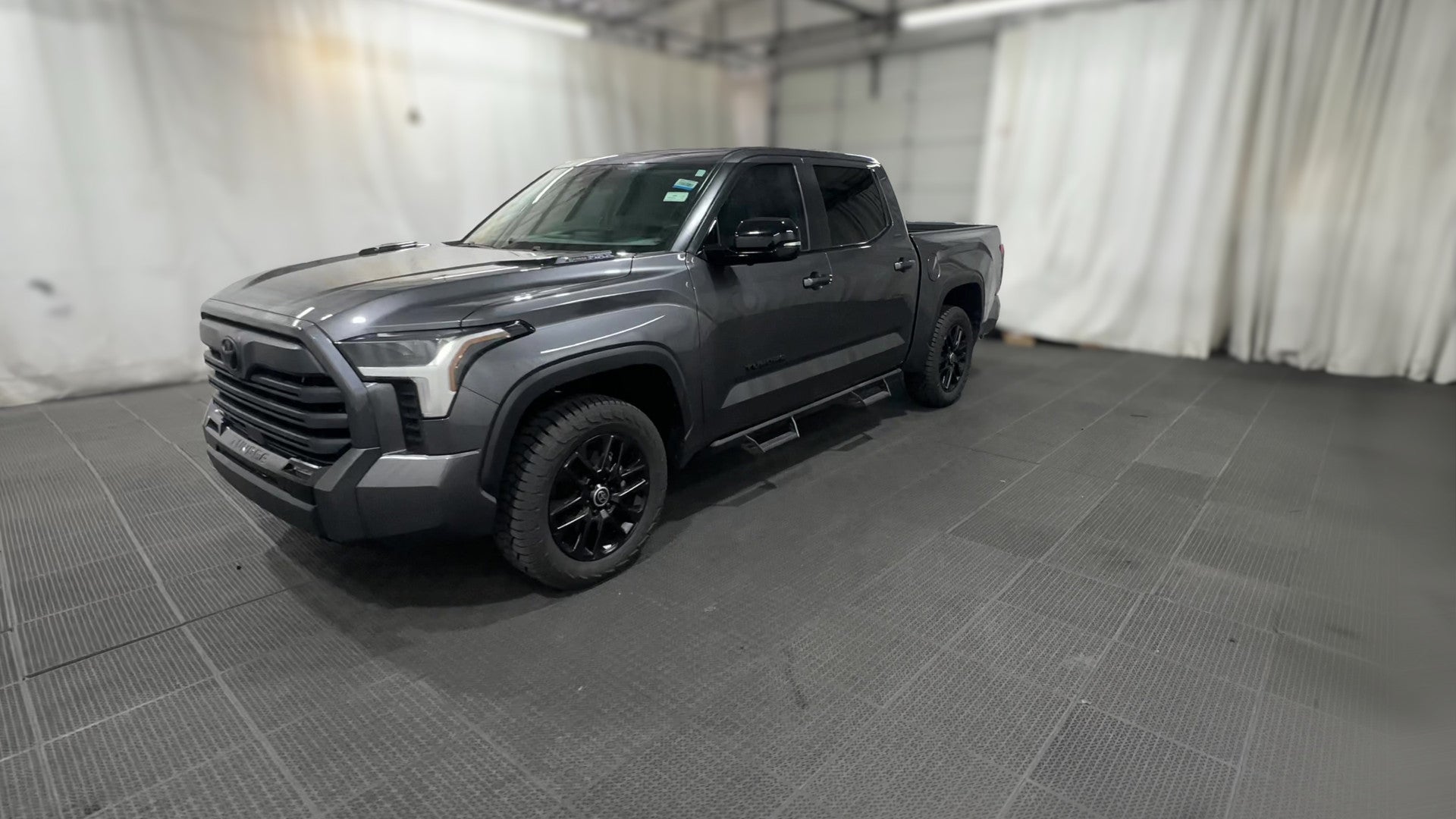 2024 Toyota Tundra Hybrid CrewMax vehicle photo